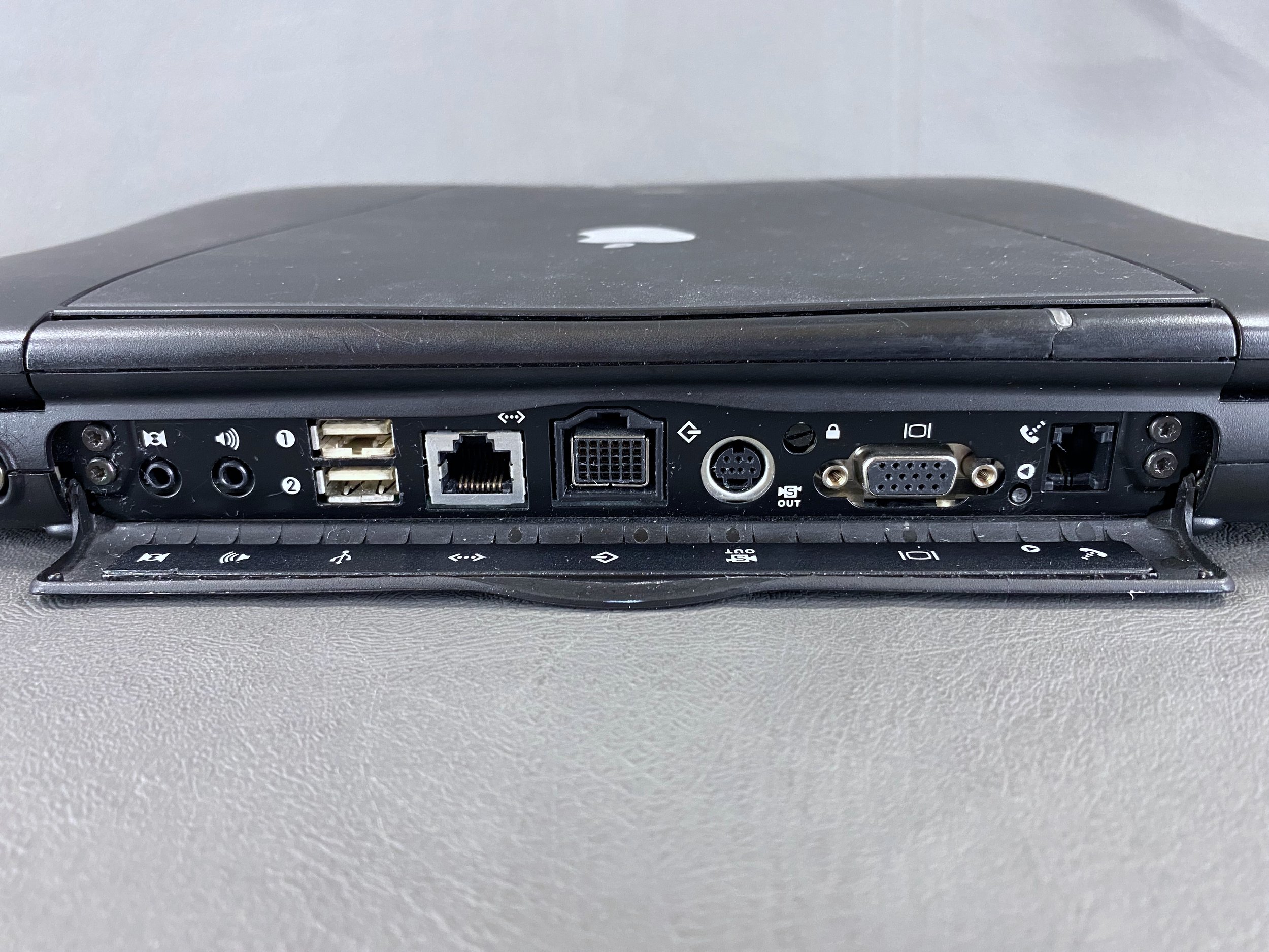 PowerBook G3 (Lombard) — mac27.net PowerBook G3 (Lombard) — mac27.net