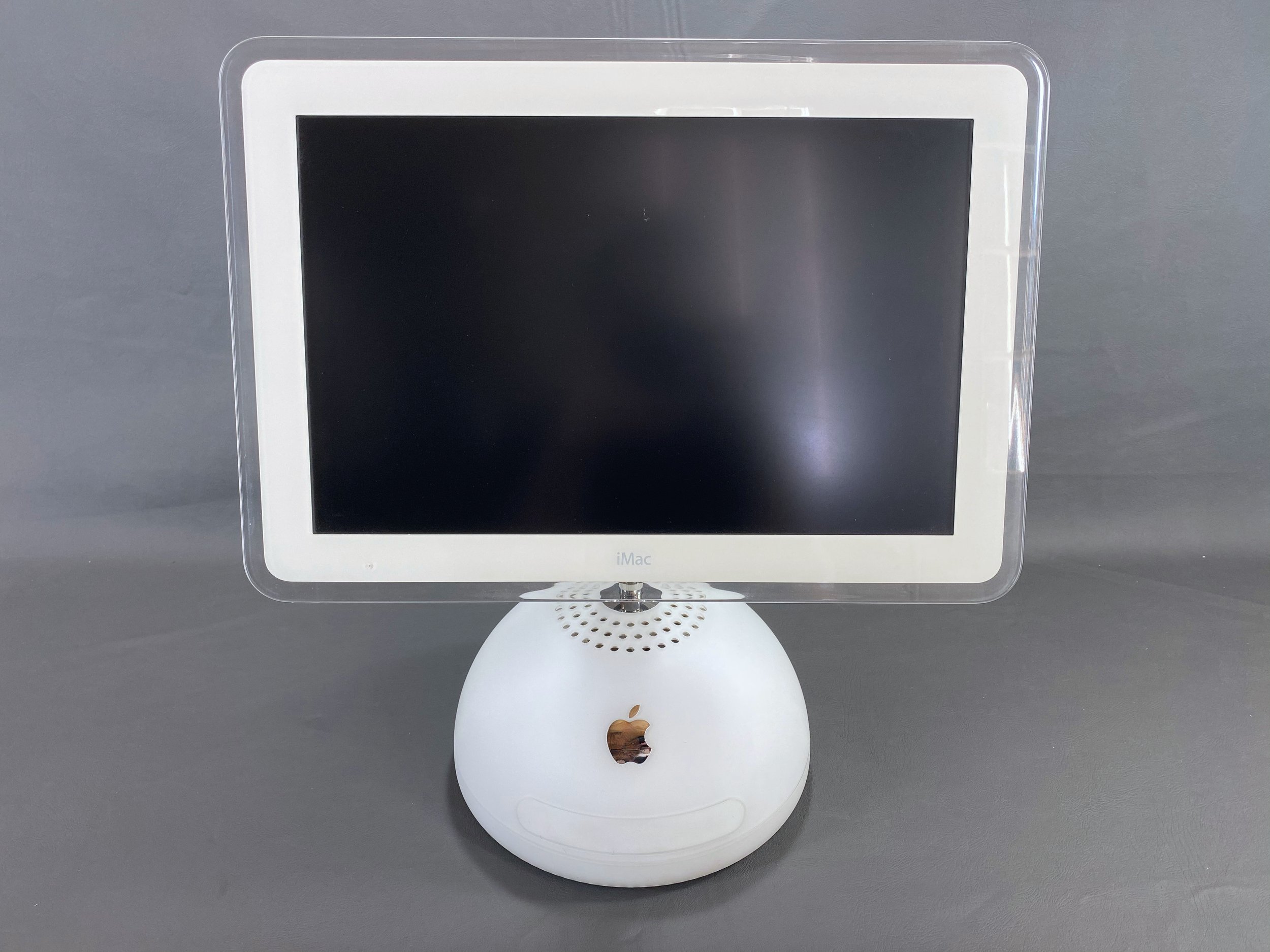 Apple 17