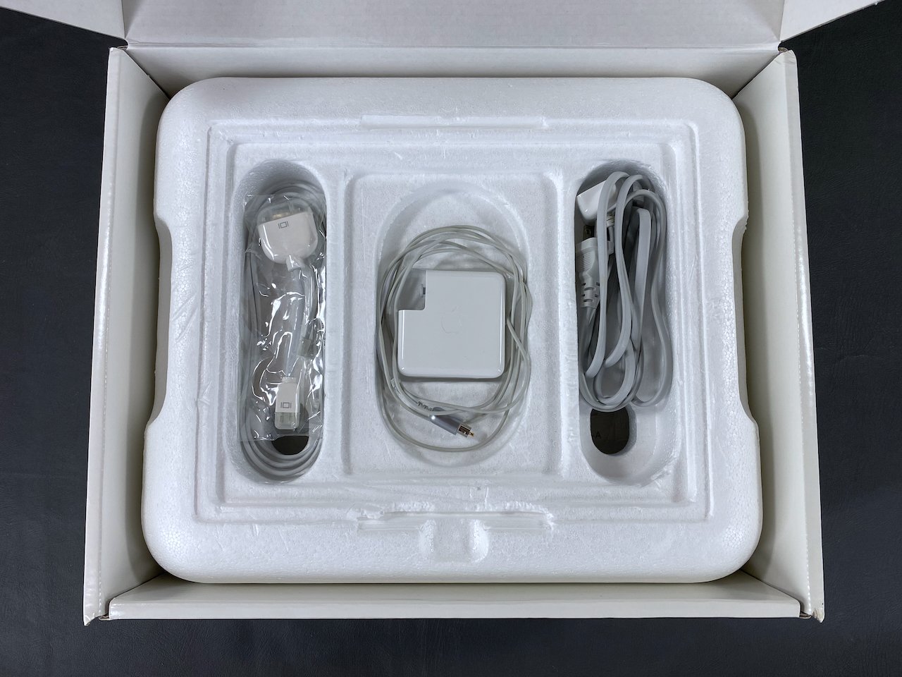 iBook G3 (Snow - 14