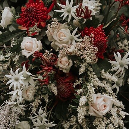 Kim + Scott

Love how beautiful these Arbour florals look after a pretty big sprinkling of rain  during setup! 

📷 @kristiecarrickphotography 

#arbourflowers  #ceremonyflowers  #rainyweddingday