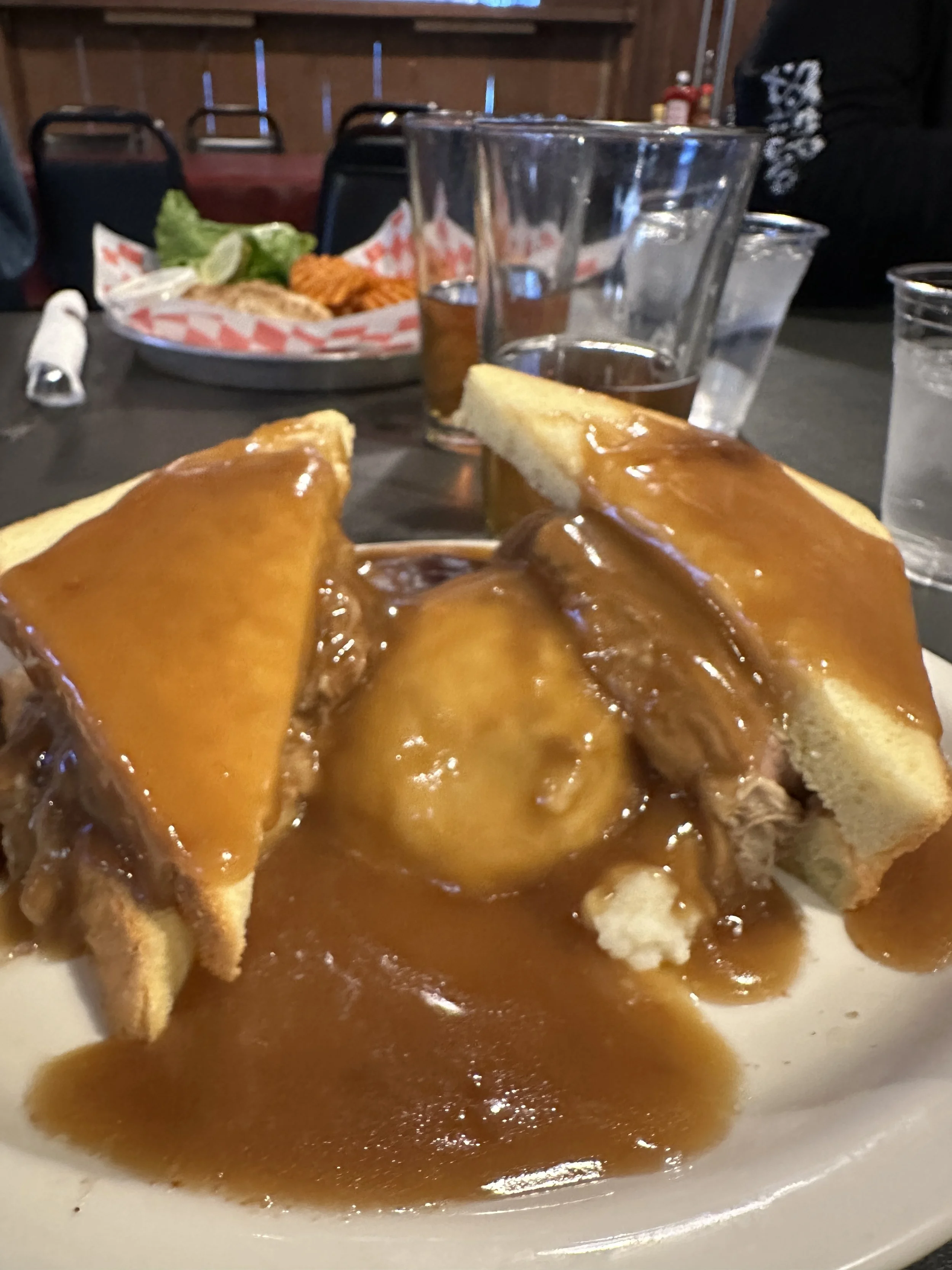 The Knuckle Saloon.JPG