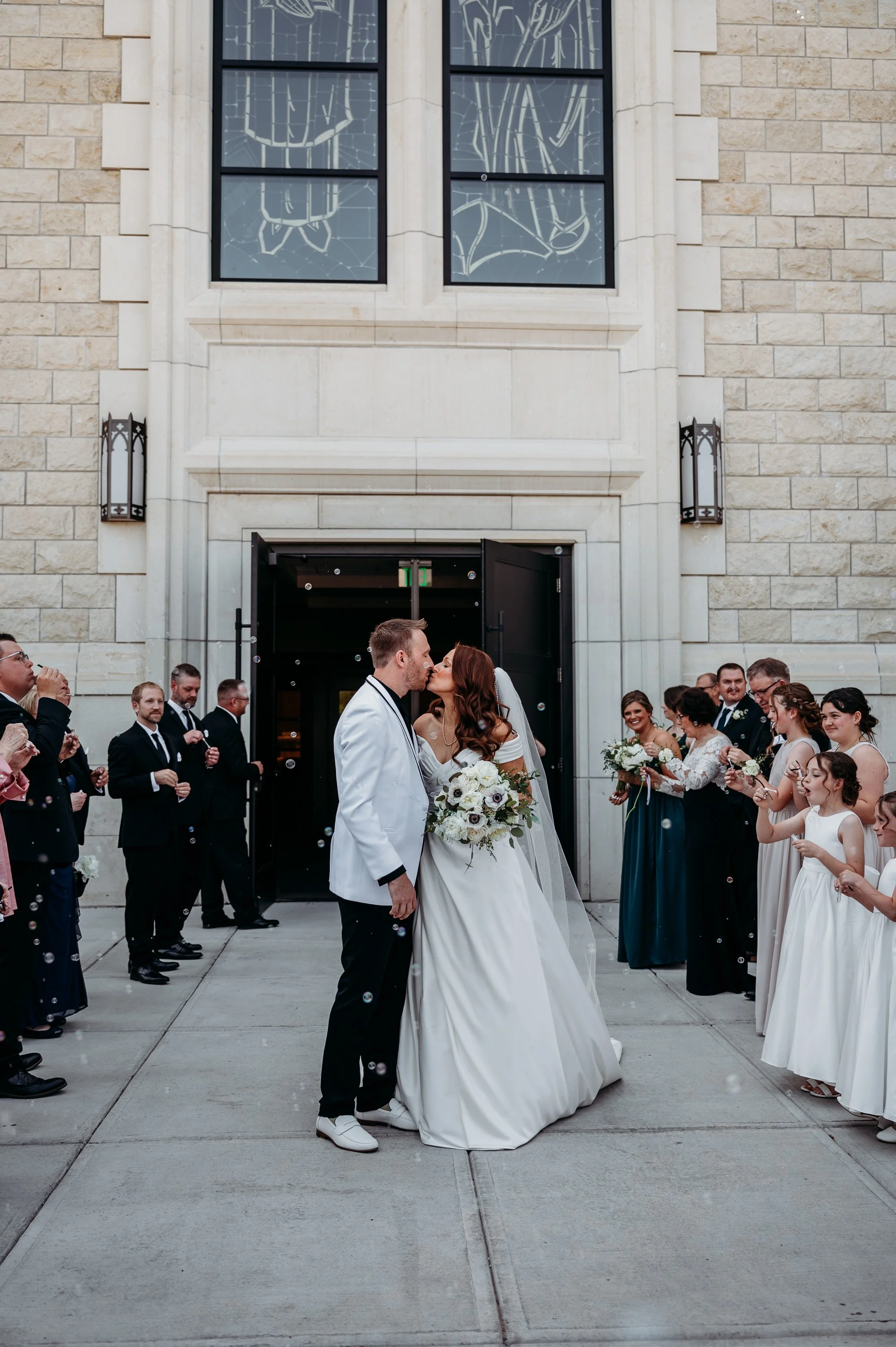 bre eulert photography manhattan ks photography st isidores kansas state university alumni center travis grauerholz justine may wild & blooming
