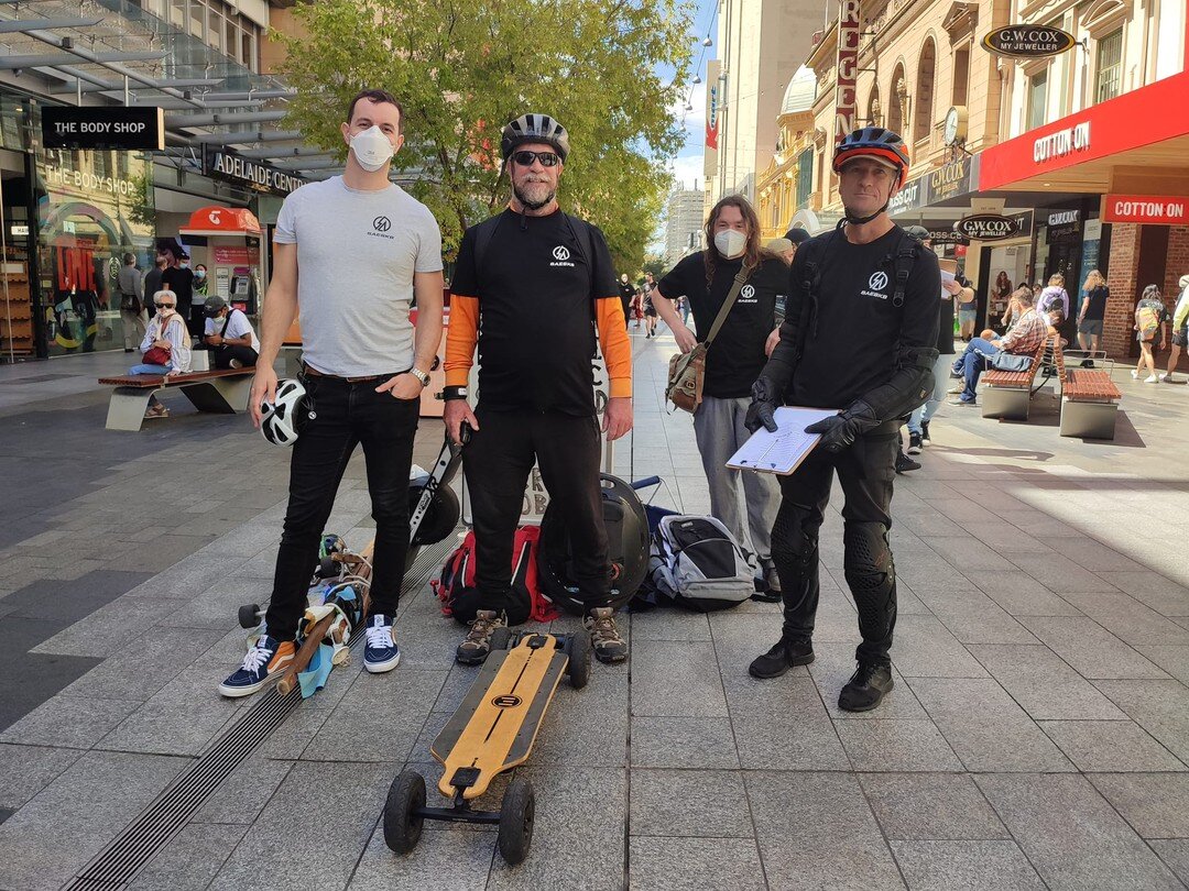 If you've got a PEV, look around for a local group on FB! It's one of the best places to make friends and meet people who enjoy also enjoy PEVs! Check out these guys in Adelaide, SA!

#electricmobility #escooter #electricscooter #euc #electricunicycl