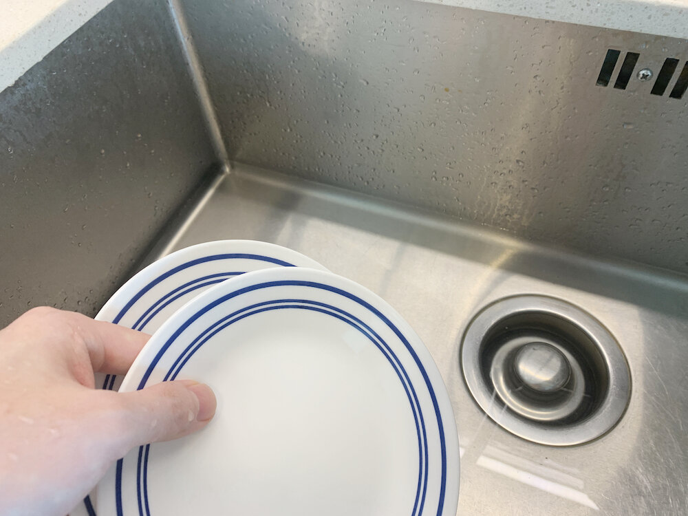 Water output from hand-washing 2 small plates