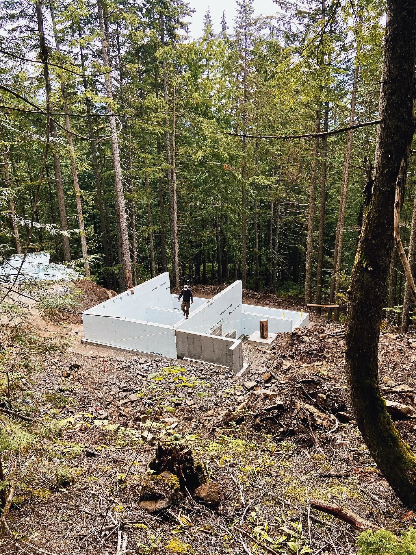 Step by step, the vision becomes reality!
 
#revelstokbuilding #revelstokecontractor #letsbuild #parallelvisioncontracting