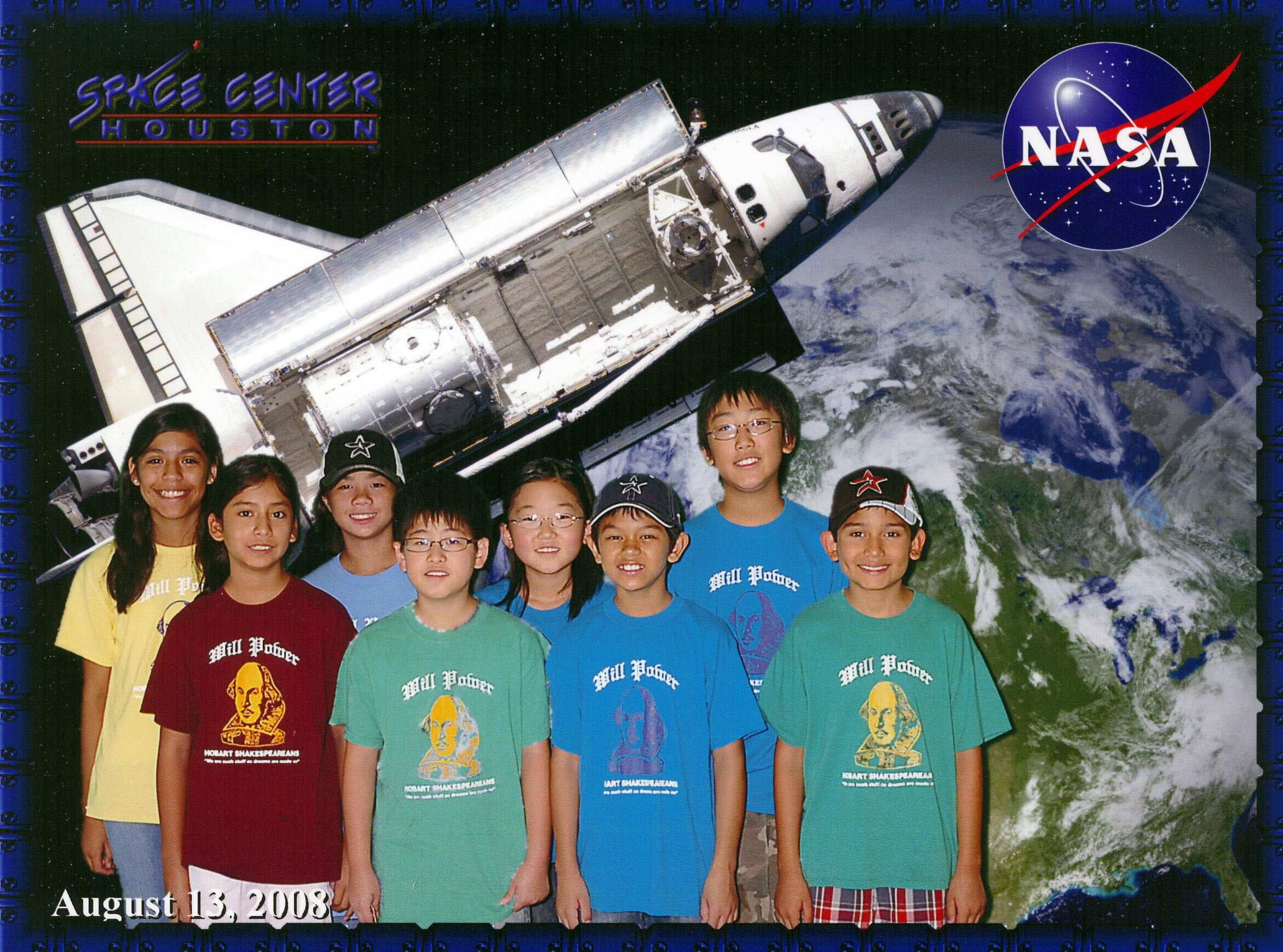  Future astronauts visit the Johnson Space Center 