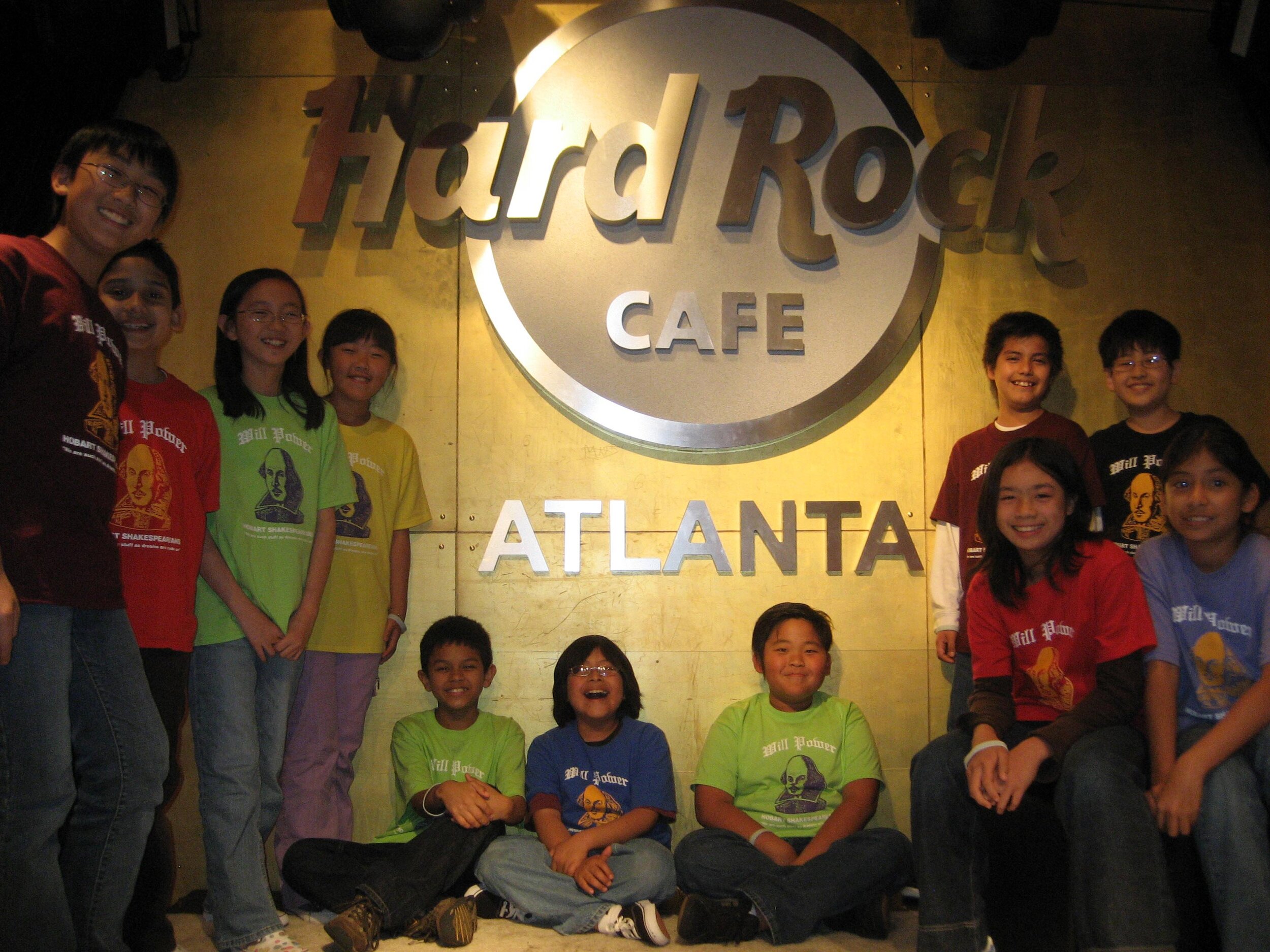  Party time at the Atlanta Hard Rock Cafe 