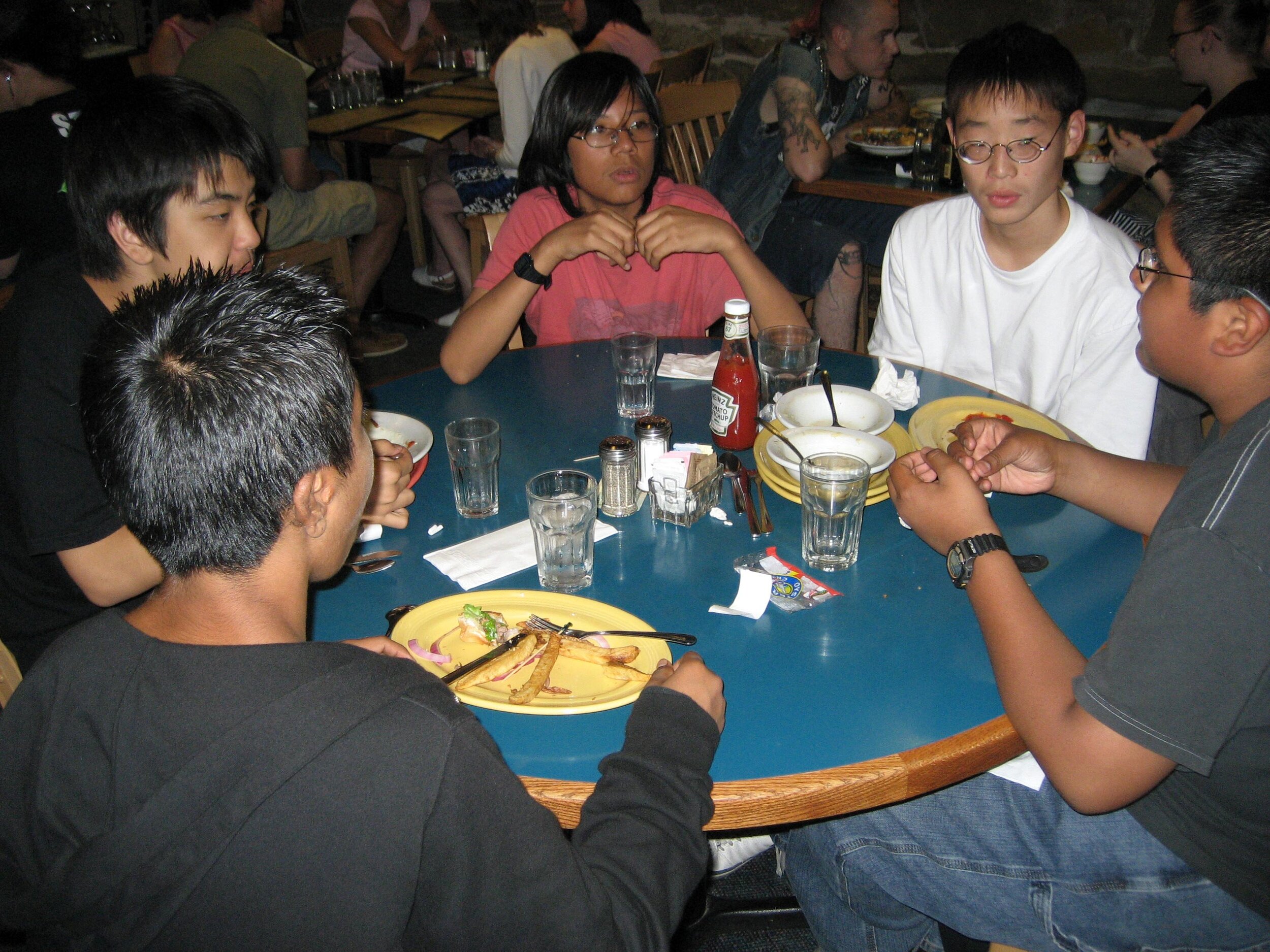  High School boys having dinner at Munchies 