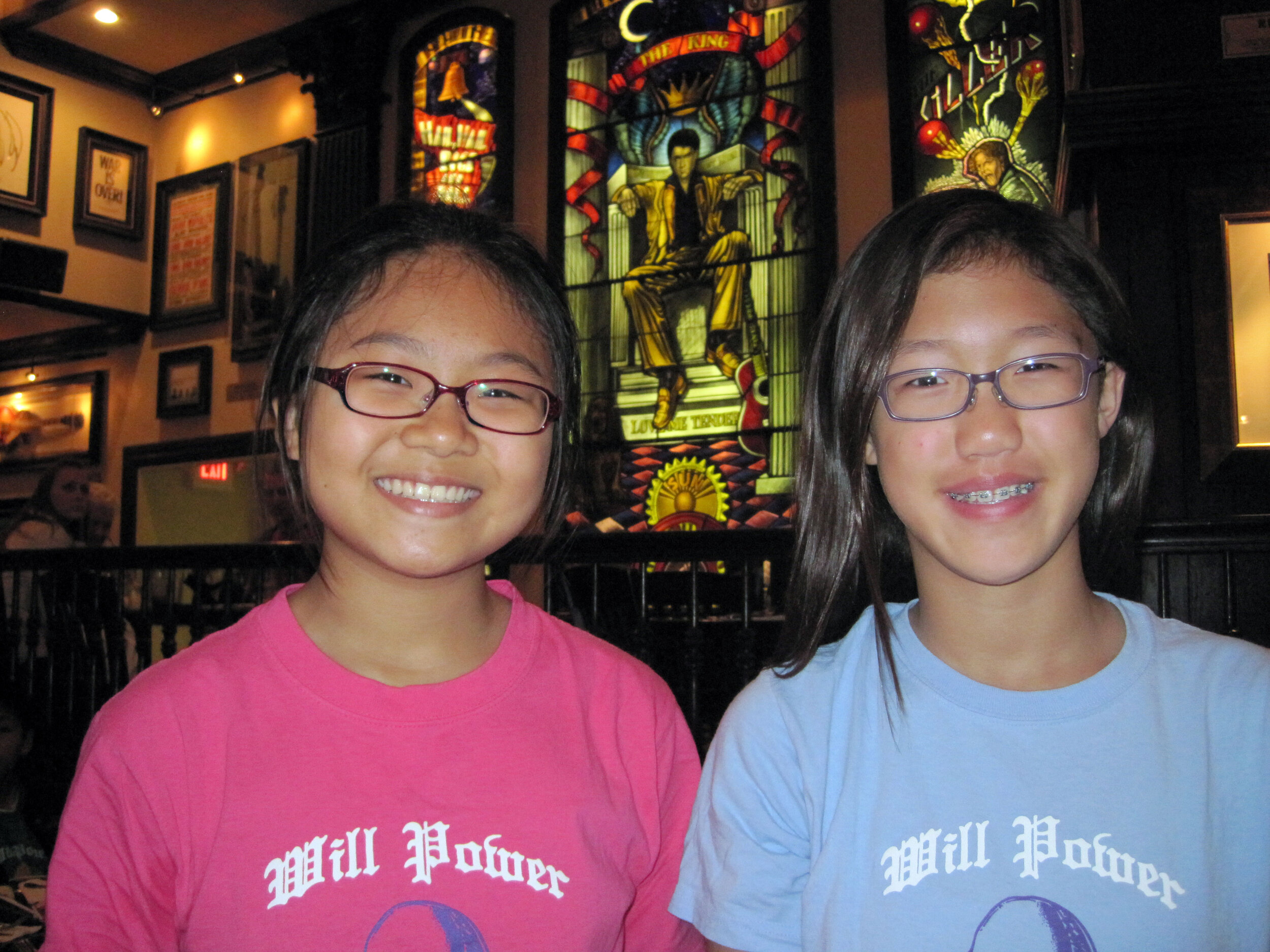  Hyewon and Soo Min at The Hard Rock Cafe, Philadelphia 