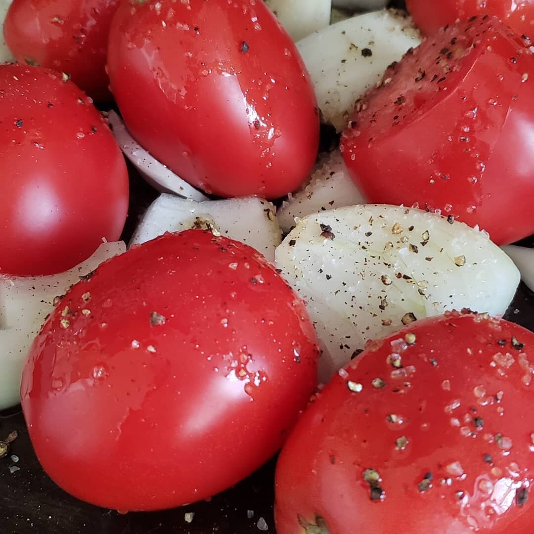 Roasting some vegetables today because it's all I have the time and energy to do. This will eventually become a sauce for eggplant parmesan. Might be tomorrow, might be Saturday. Cook when you can....