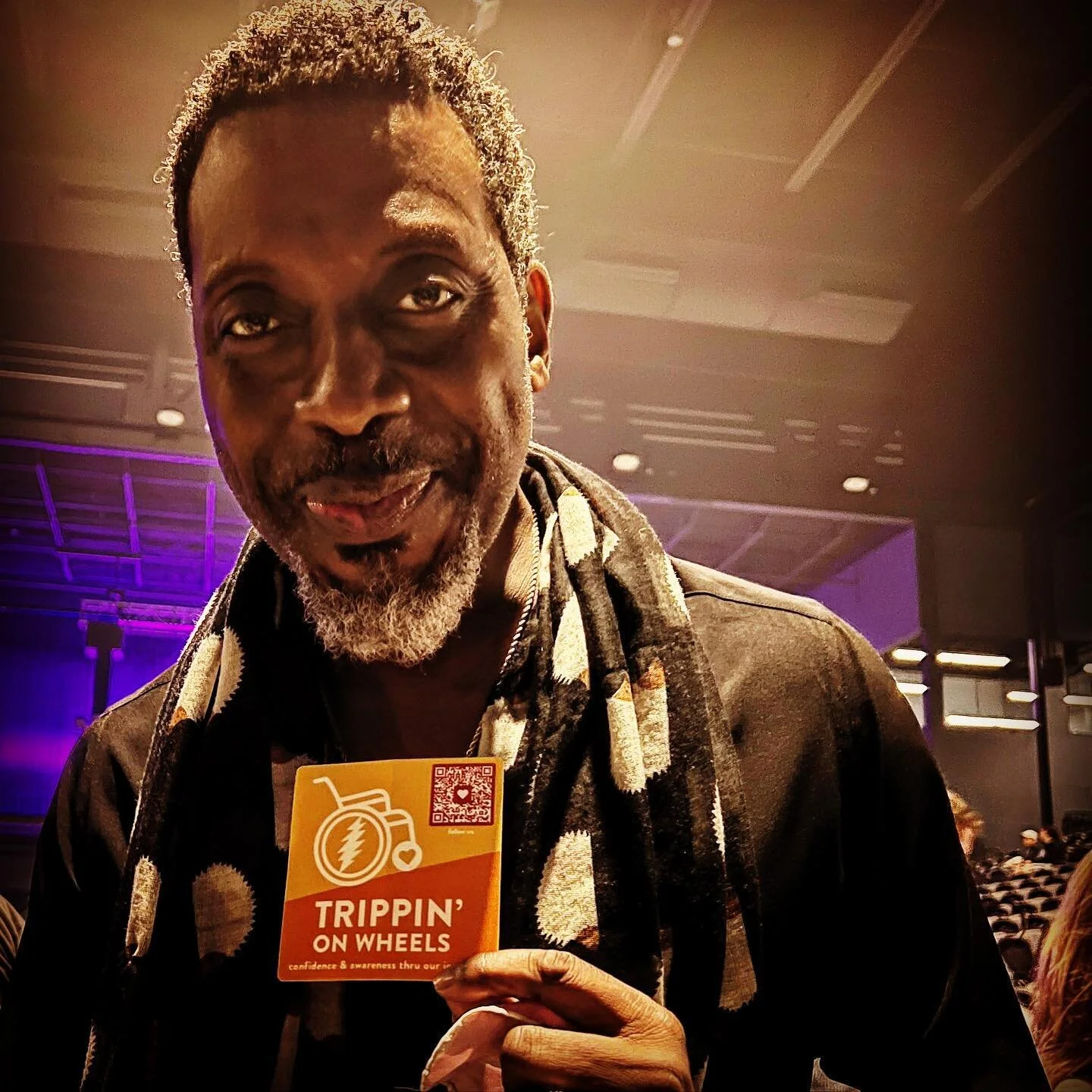 💛 🧡👆🏼follow our journey, link in the bio

#friendsofTOW #stuckonTOW #atxmusicscene #awareness #wheelchairlife #followus #confidence #trippinonwheels #accessibilitymatters #disabilityrightsarehumanrights #tedeschitrucksband @derekandsusan @ephraim