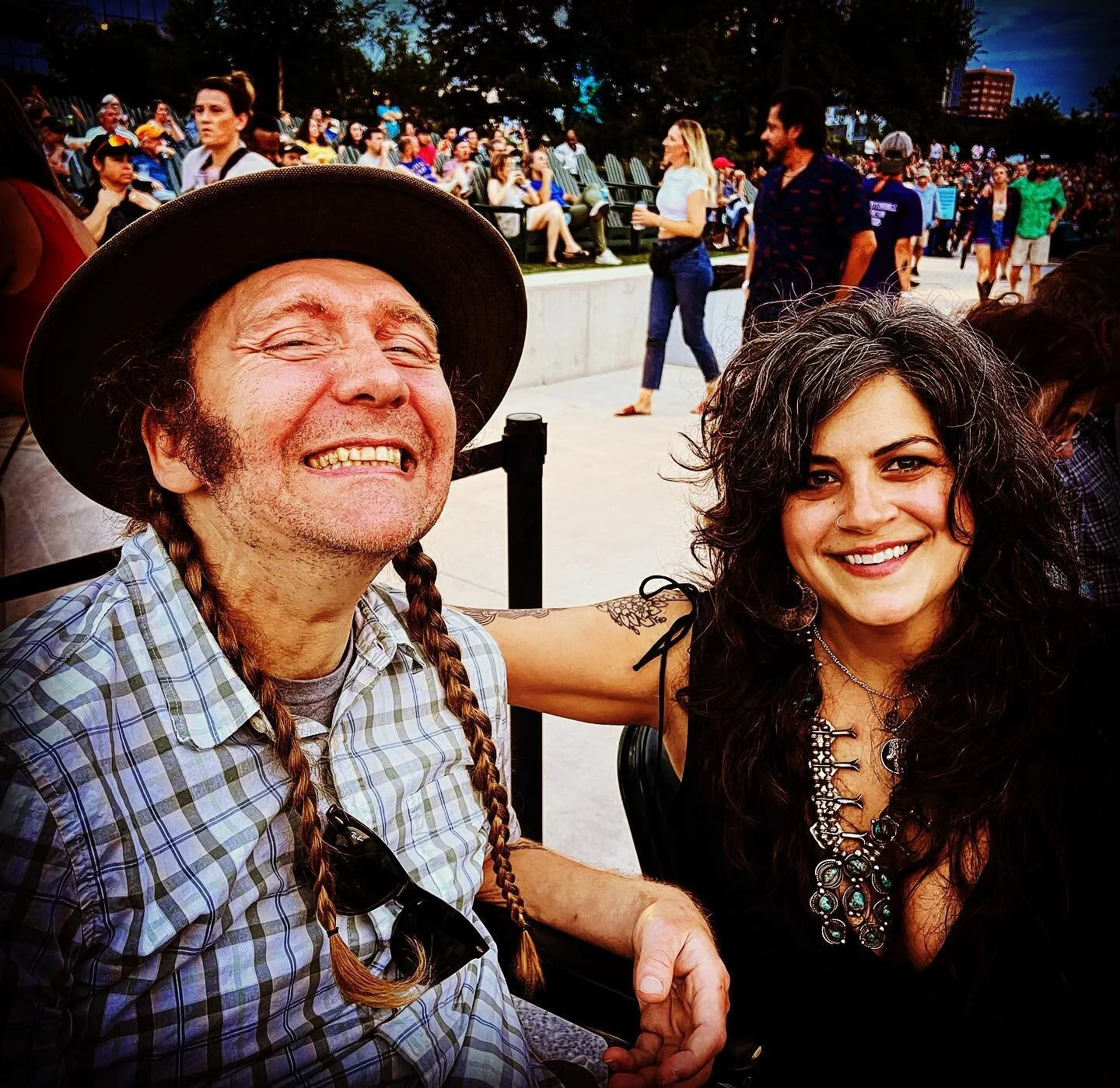 new post is up, we have been busy, more to come!

💛 🧡👆🏼follow our journey, link in the bio 

#friendsofTOW #stuckonTOW #awareness #wheelchairlife #followus #confidence #trippinonwheels #accessibilitymatters #disabilityrightsarehumanrights @moodya