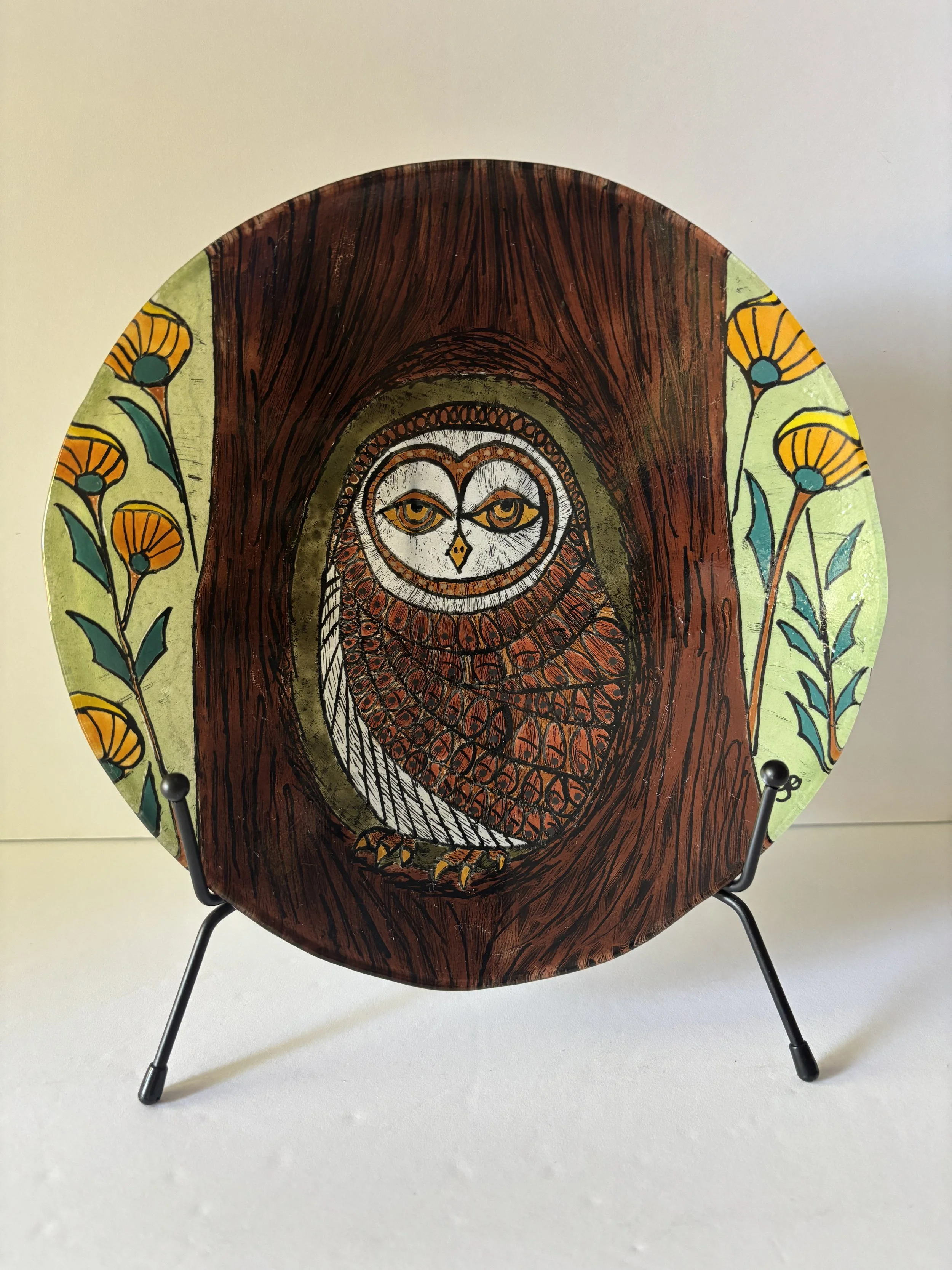OWL IN TREE HOLE 9" w/ STAND