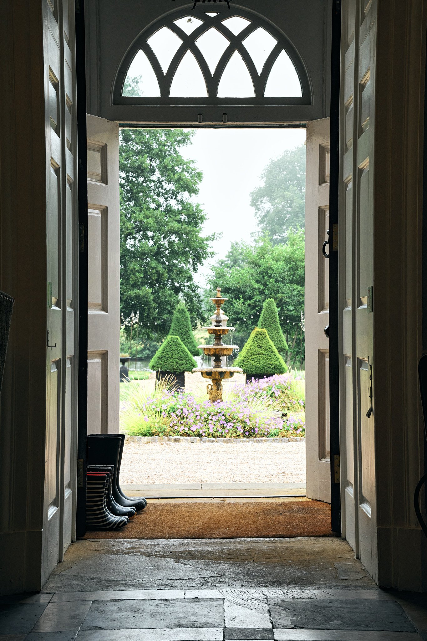 DAVID MALANHPH Chilston Park_Lounge_0013-580.jpg