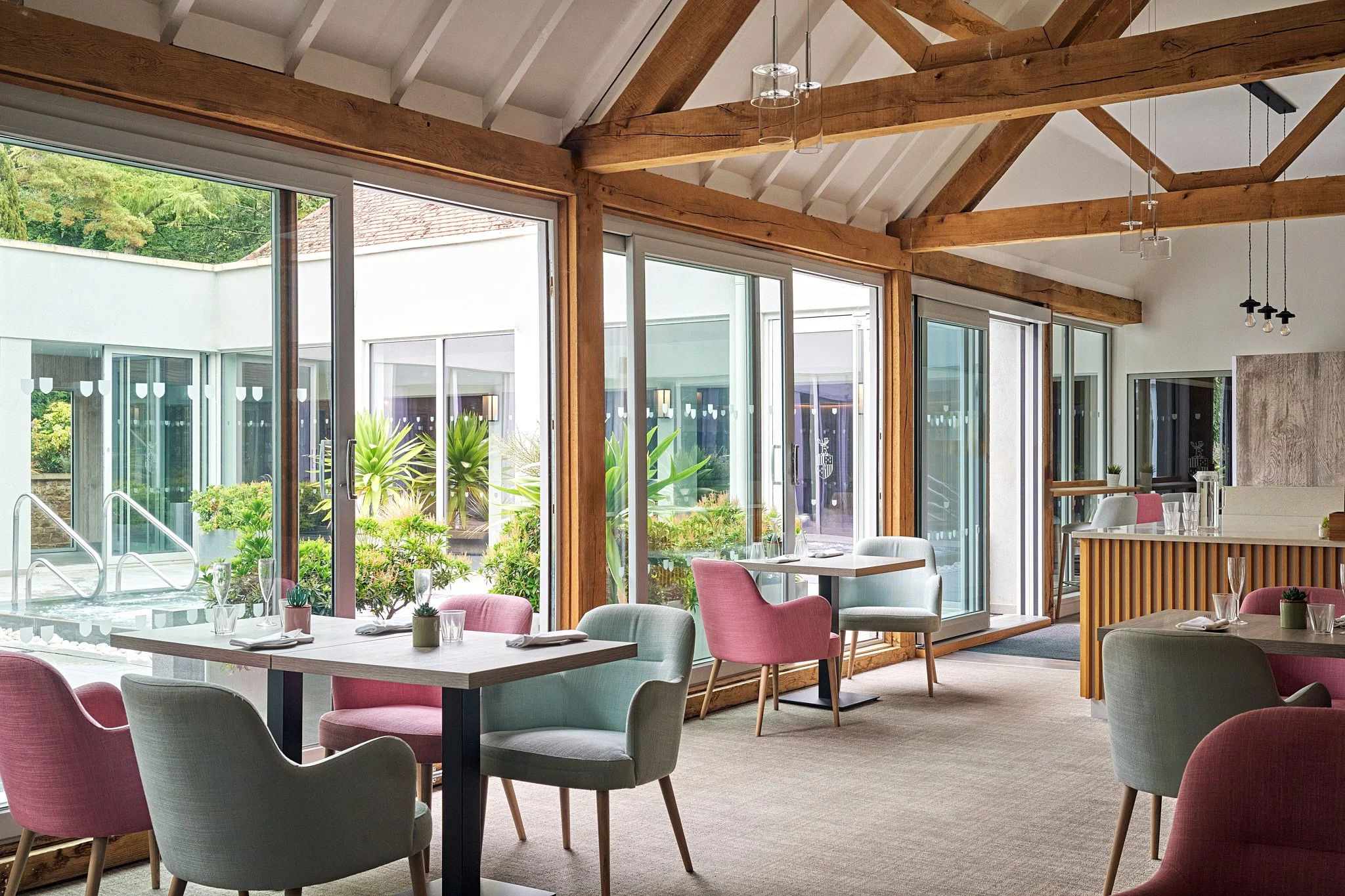 DAVID MALANHPH Fawsley Hall_Lounge_164-076.jpg