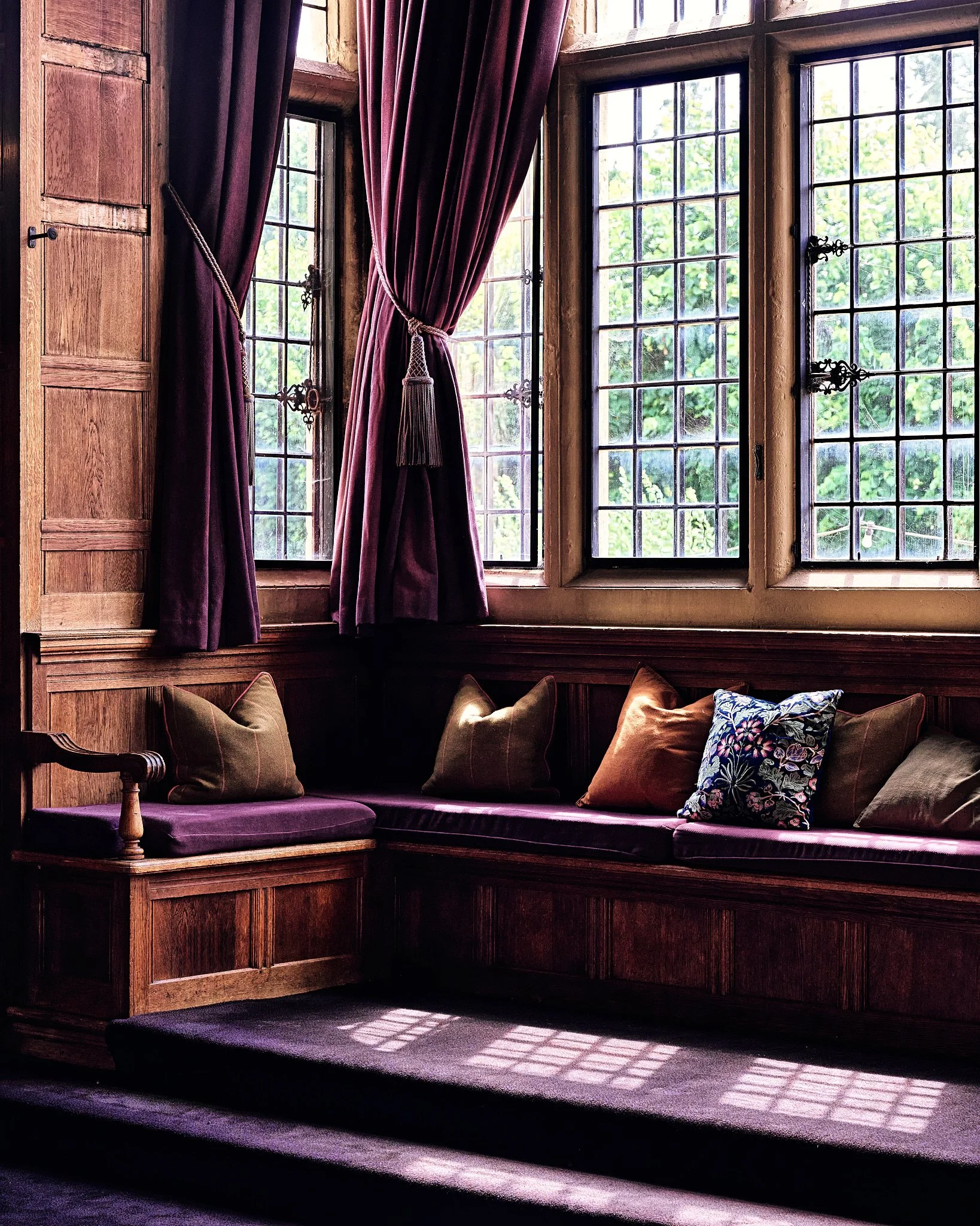 DAVID MALANHPH Rhinefield House_Grand_Hall_4557-189.jpg