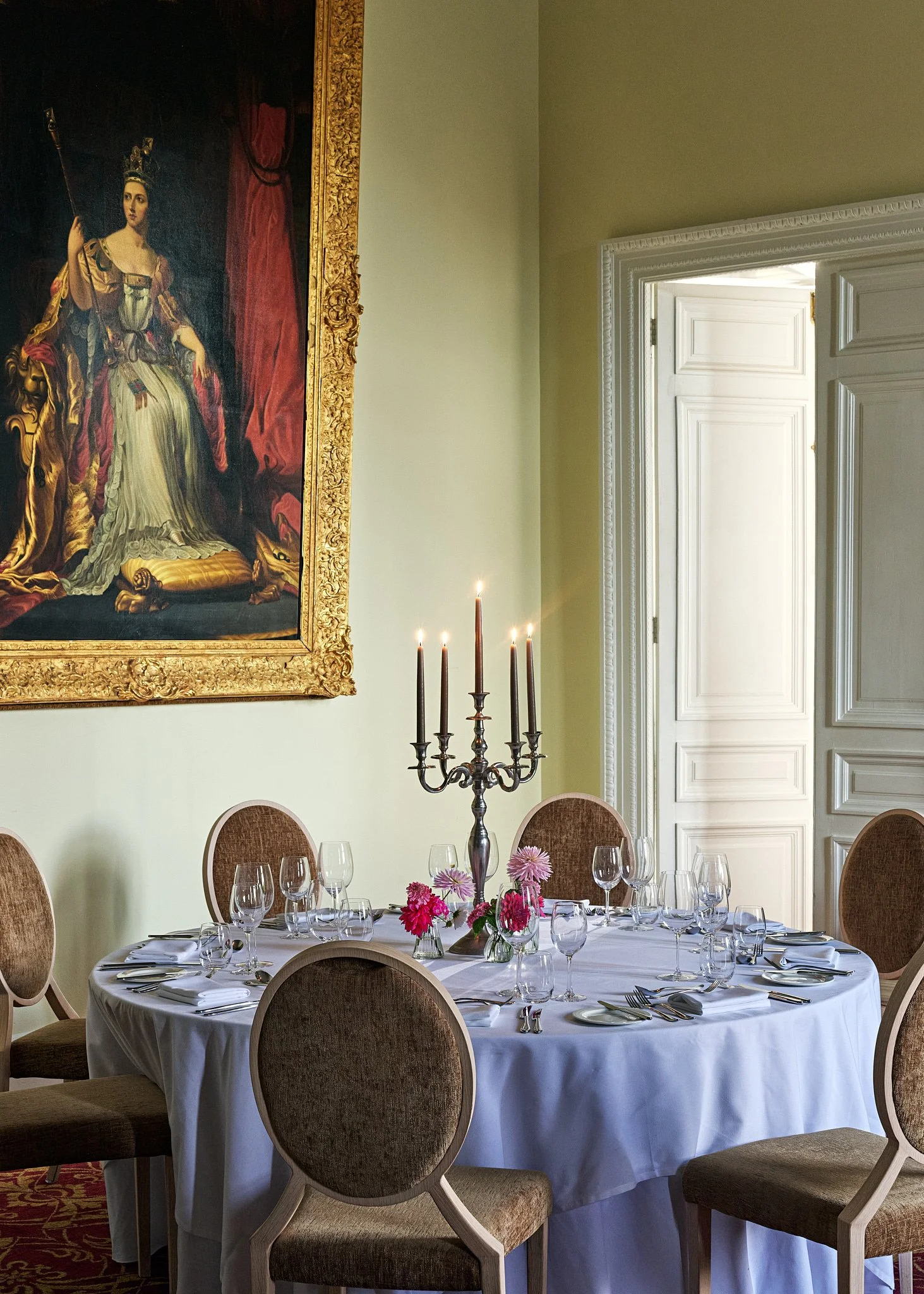 DAVID MALANHPH Fawsley Hall_Dining_0838-040.jpg