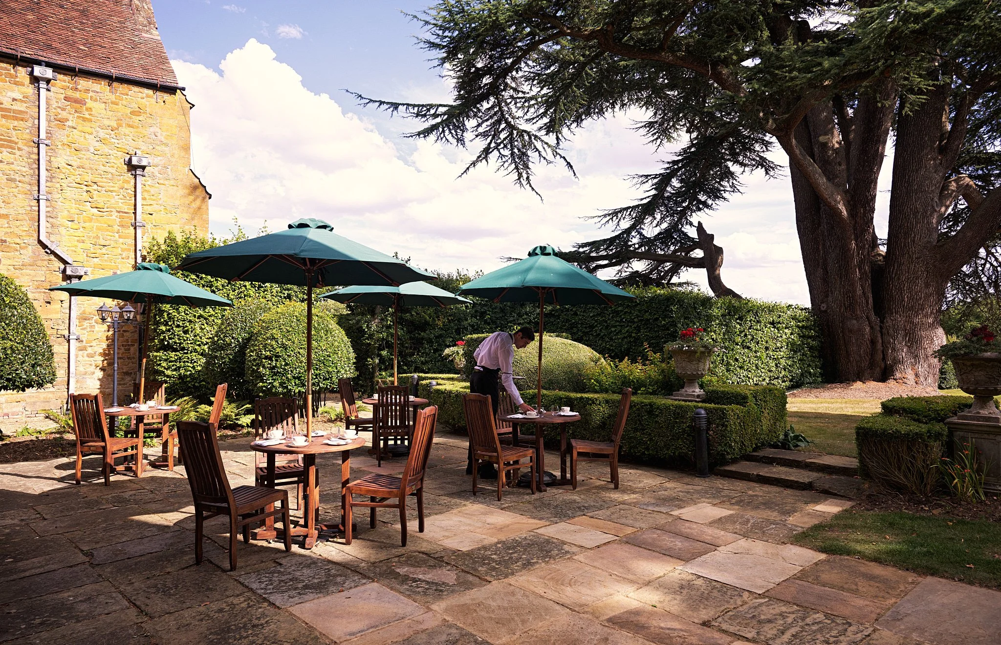 DAVID MALANHPH Fawsley Hall_Patio_041-108.jpg