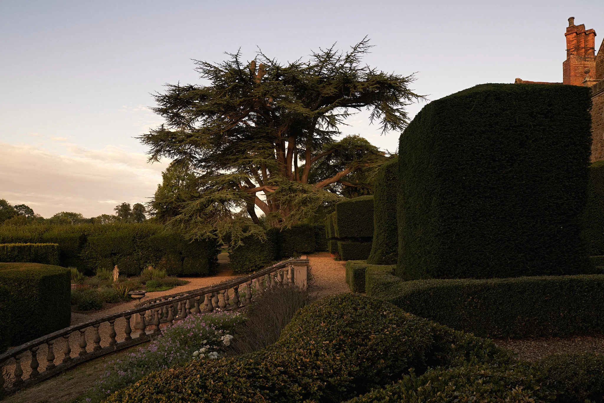 DAVID MALANHPH Fawsley Hall_Gardens & Exterior_0261-117.jpg
