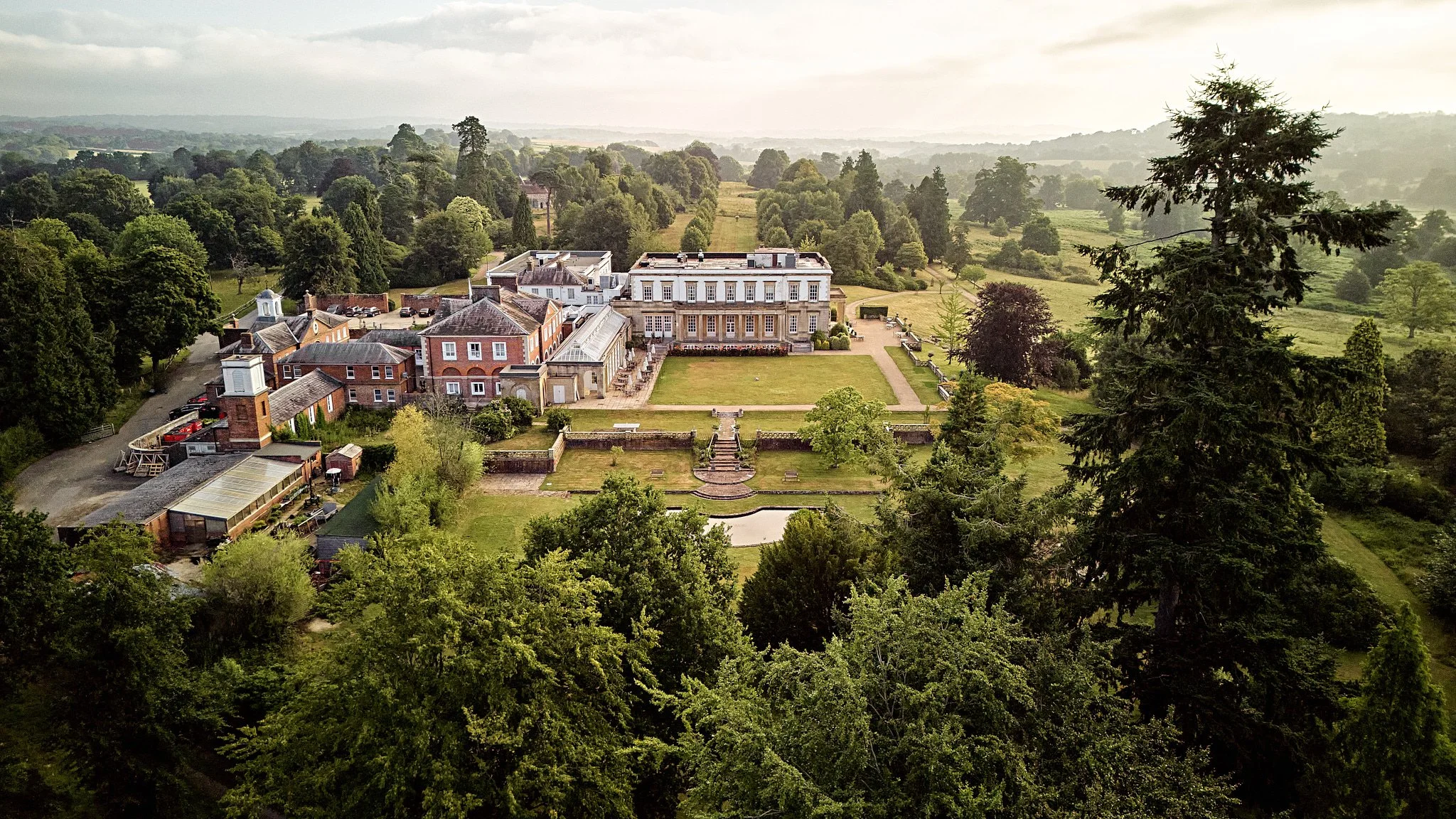 HPH Buxted House_Exteriors & garden_4767-166.jpg