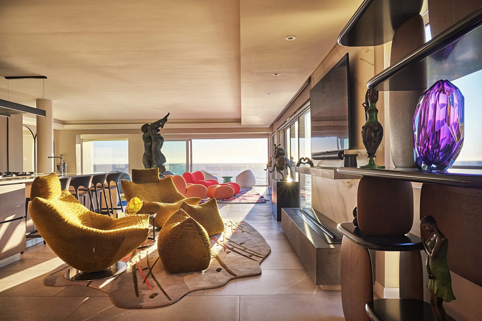 DAVID MALANRoche Bobois Camps Bay apartment_Capture_0249-079.jpg