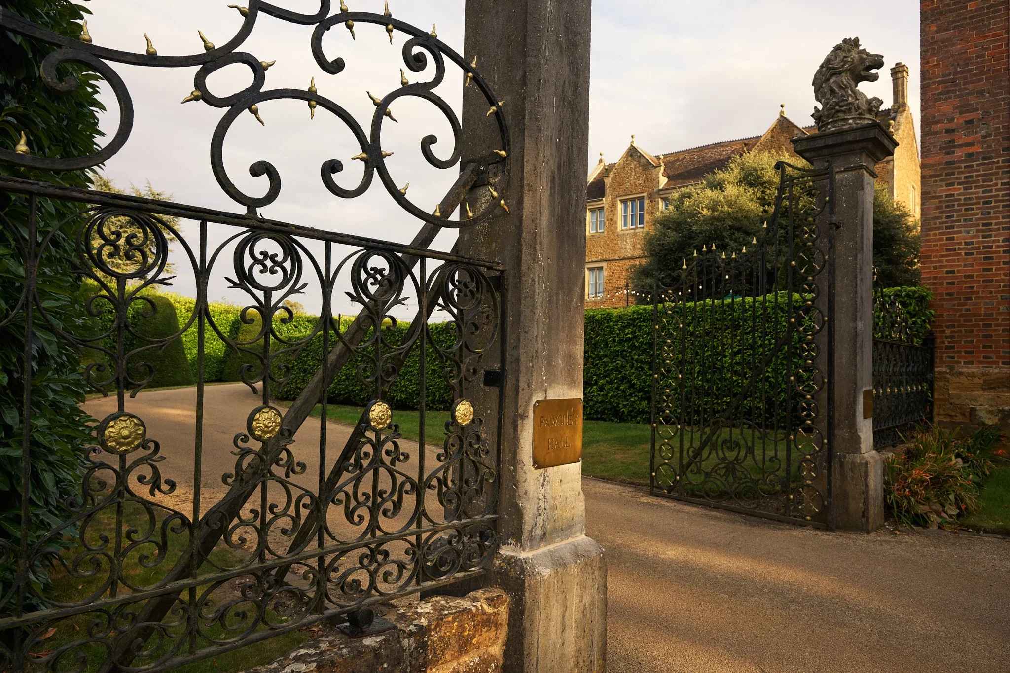 DAVID MALANHPH Fawsley Hall_Gardens & Exterior_0157-067.jpg