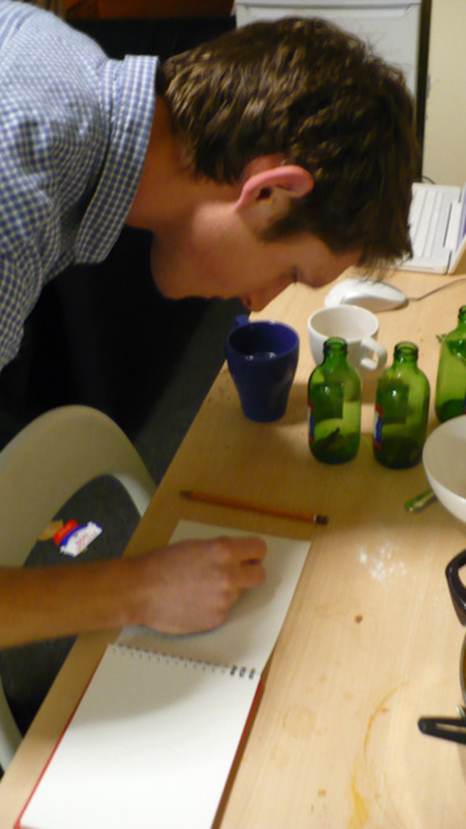 Documentation of performative trace-making from Glasgow Diary, part of Gábor Koós’s reinterpretation of matrix and mark.