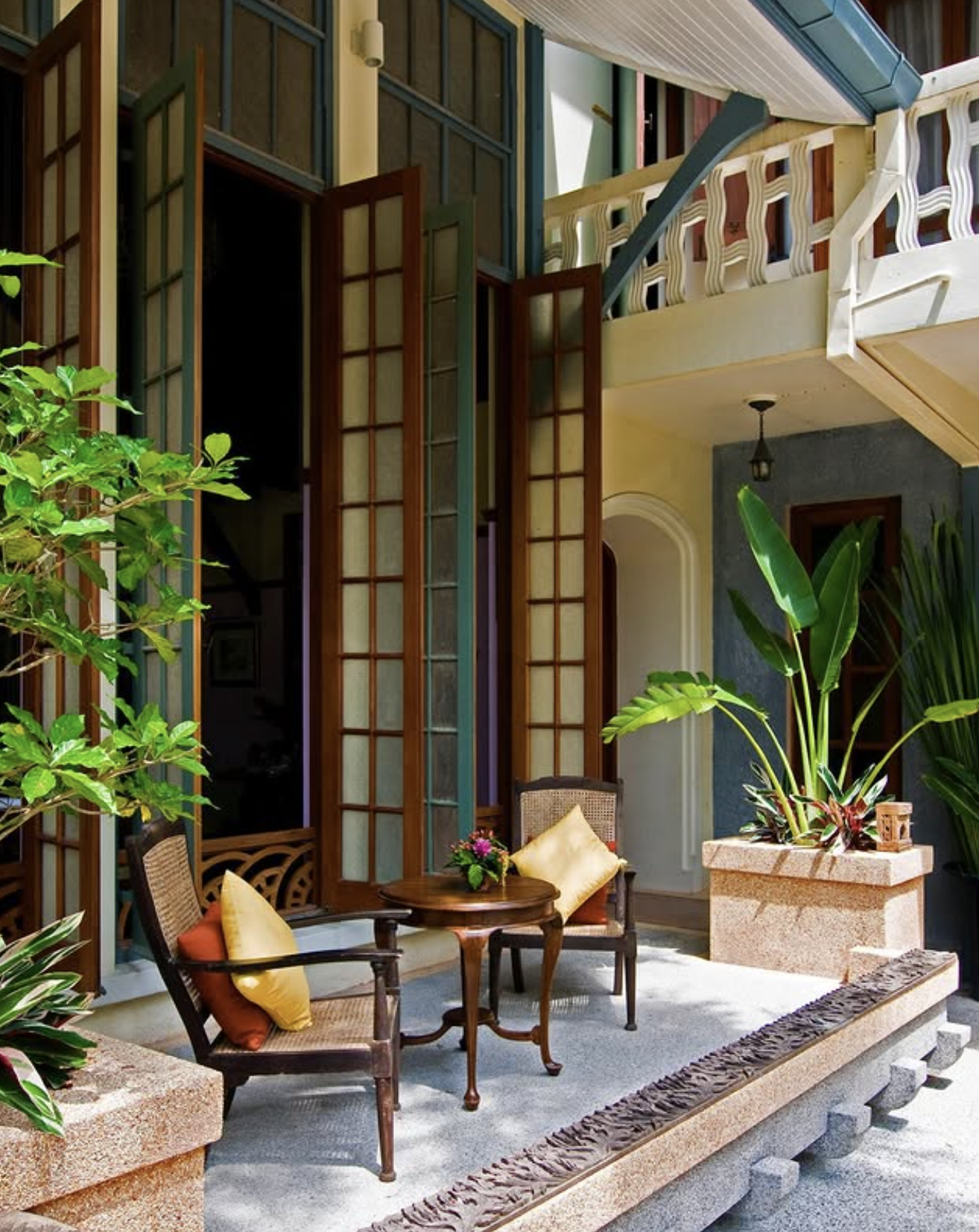 Ariyasom Villa / Hotel / Bangkok
