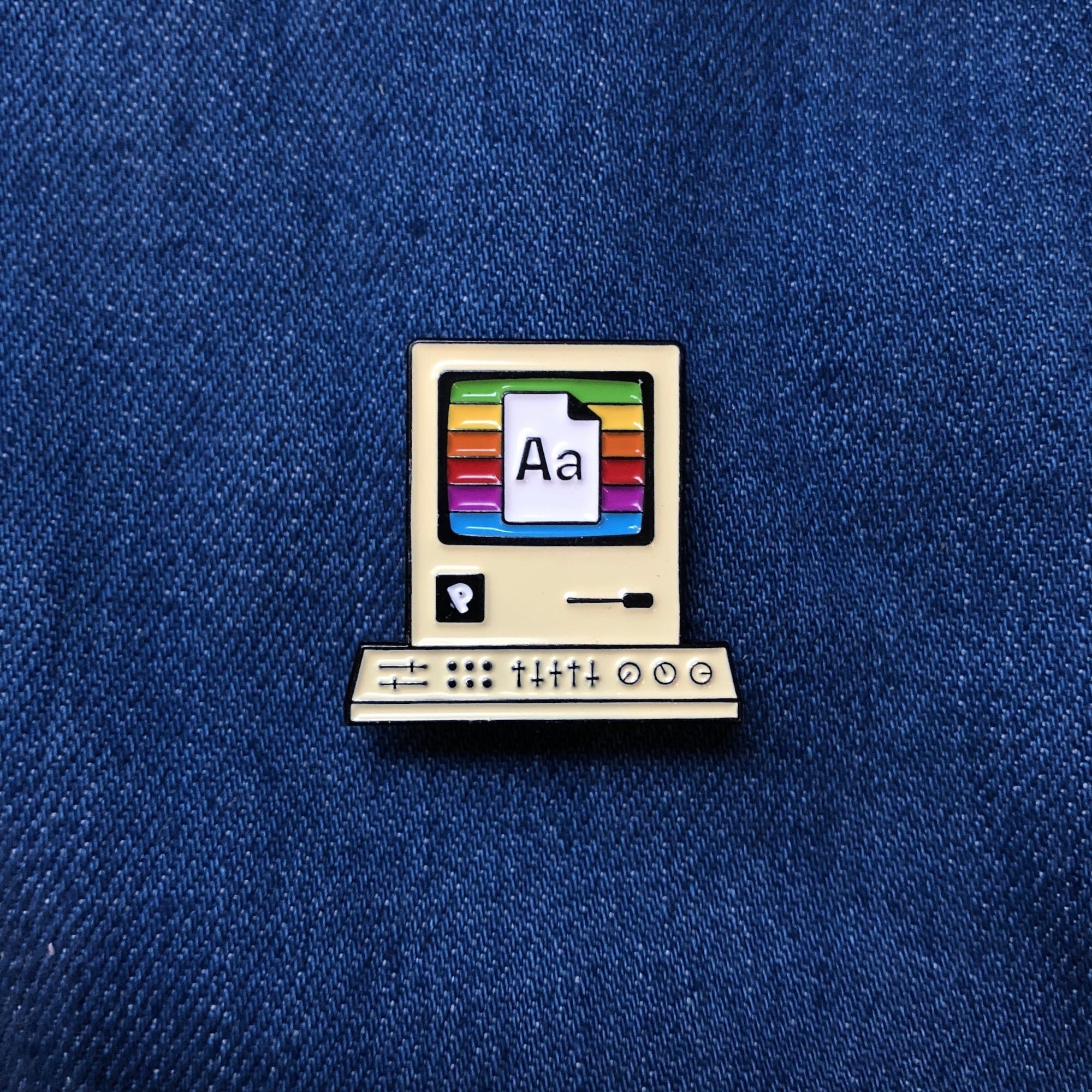 Prototypo-FontMachine-Worn.jpeg