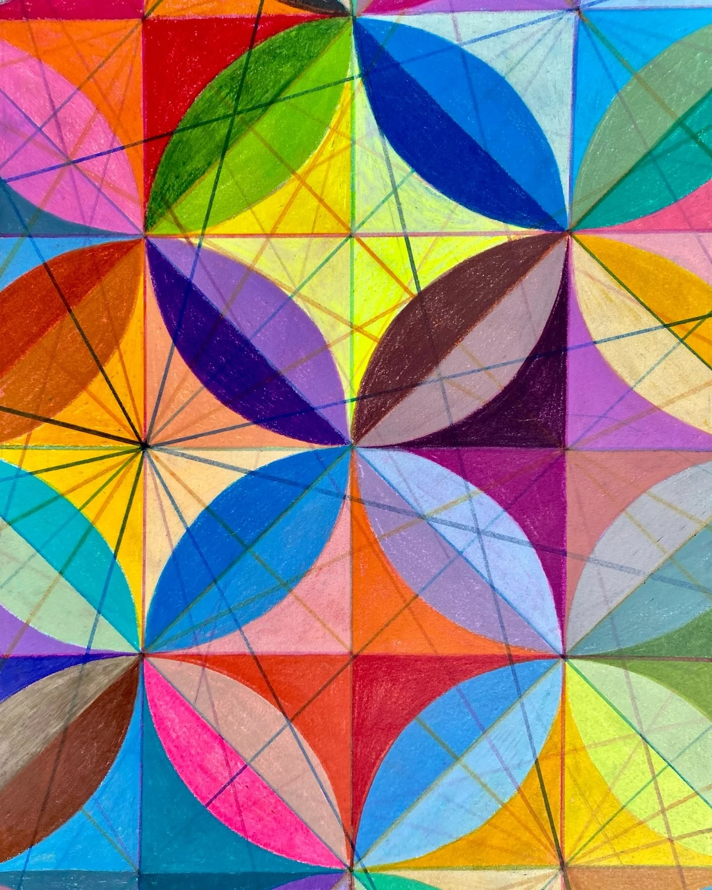 Symmetrical Sieve
Ink and colored pencil on cotton rag paper
35 x 25 cm / 14 x 10 inches

This drawing explores the intersection of traditional Javanese heritage and contemporary color theory through a study of the Kawung motif. By using structural p