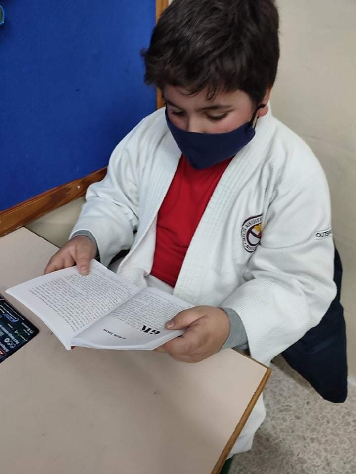 09 reading.jpeg