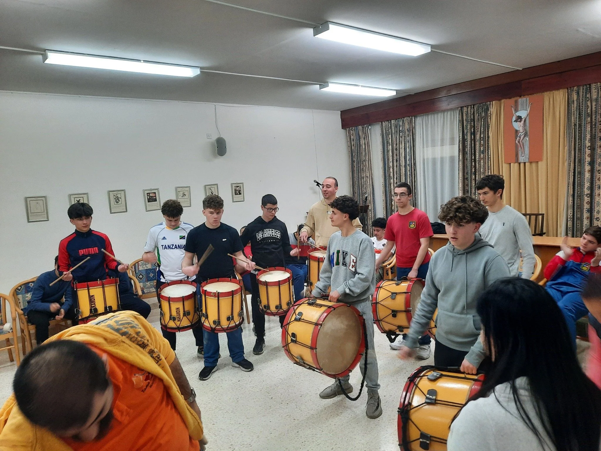 DLS Senior School students learning and sharing the ethos — La Salle