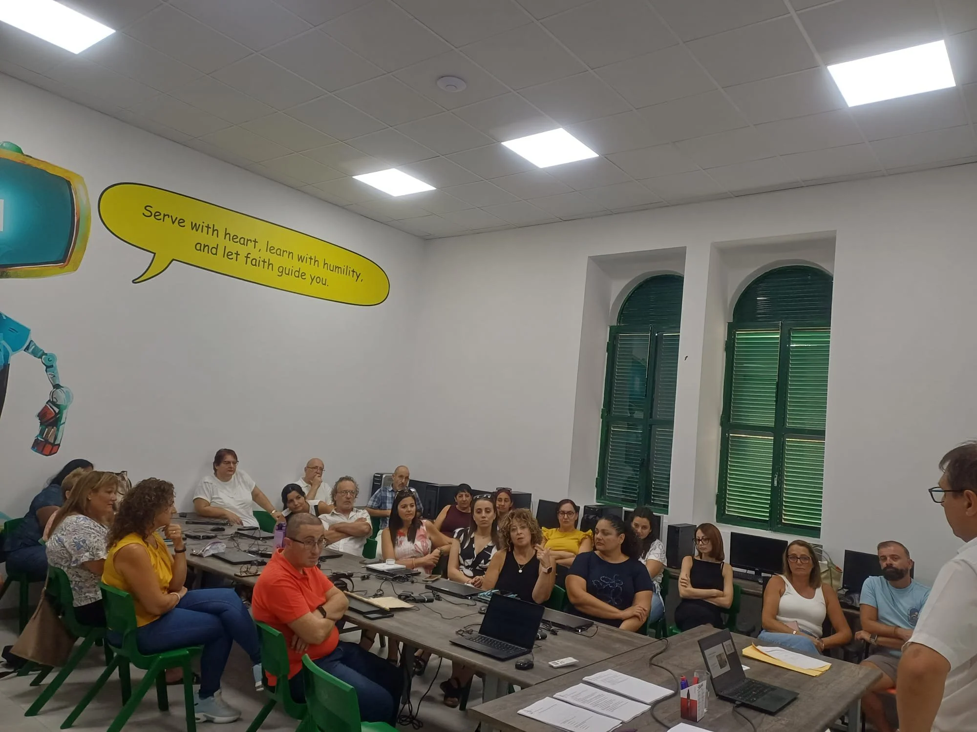 WhatsApp Image 2025-09-24 at 12.39.41_20460013.jpg