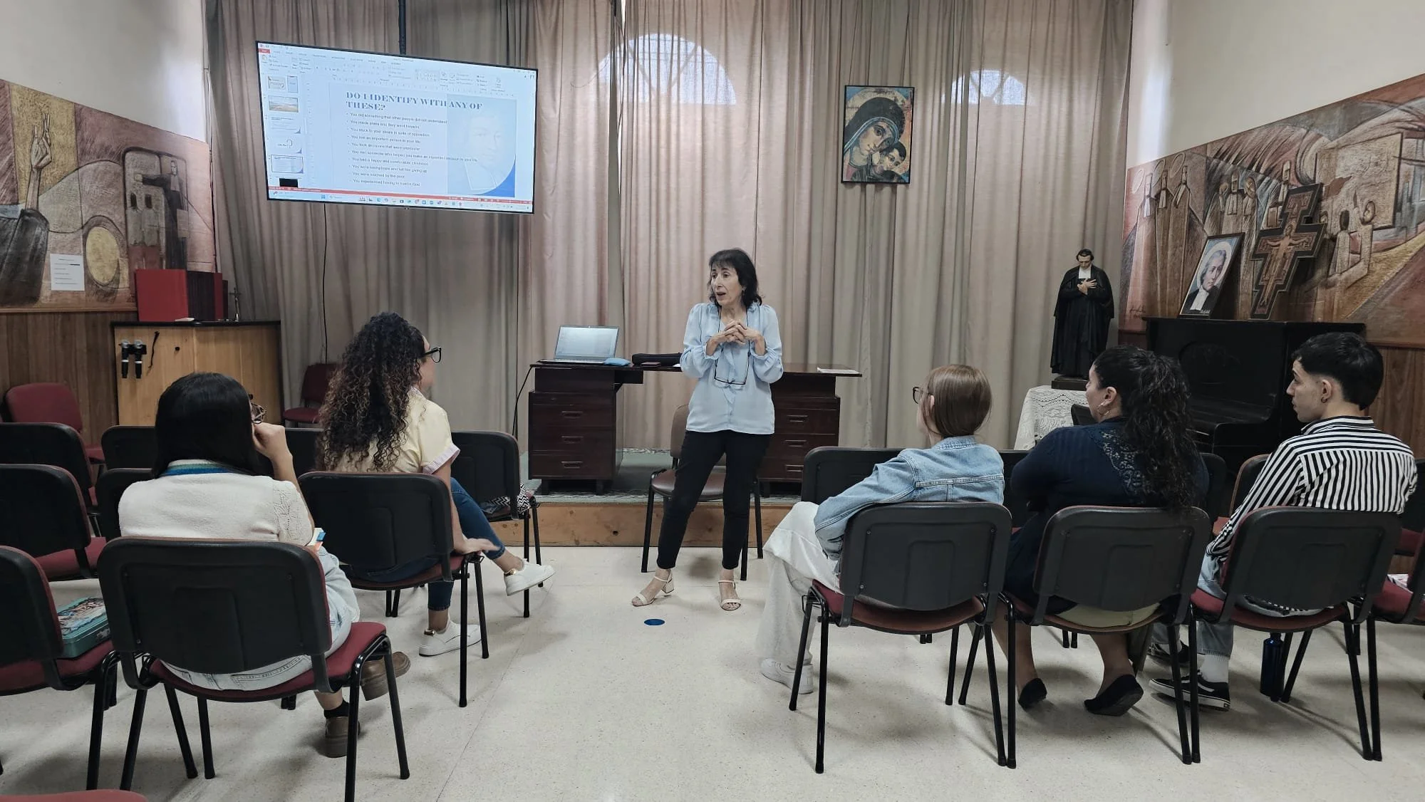 WhatsApp Image 2025-10-30 at 17.50.24_f0e5edb9.jpg