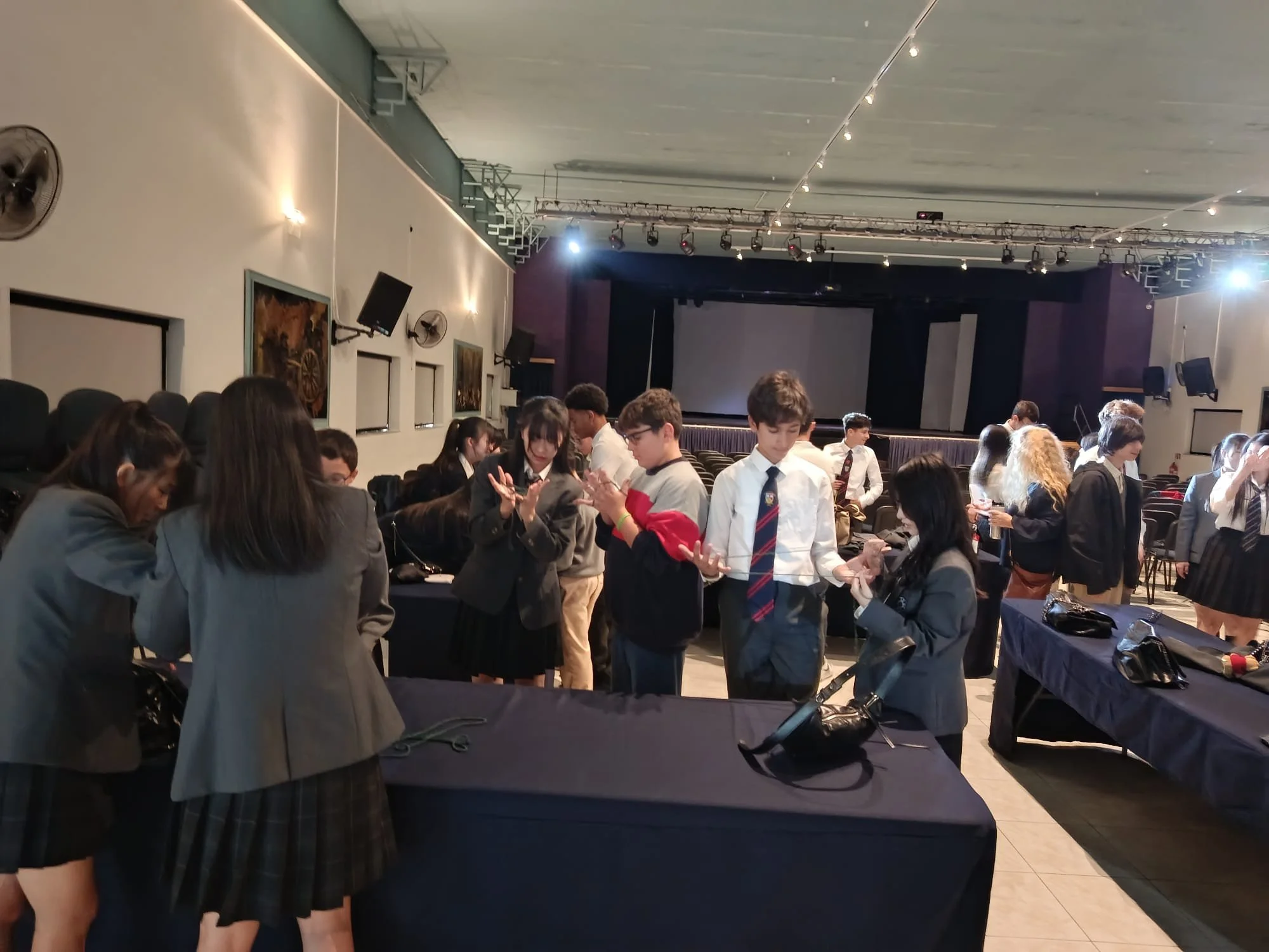 WhatsApp Image 2025-11-12 at 14.08.40_3178e71a.jpg