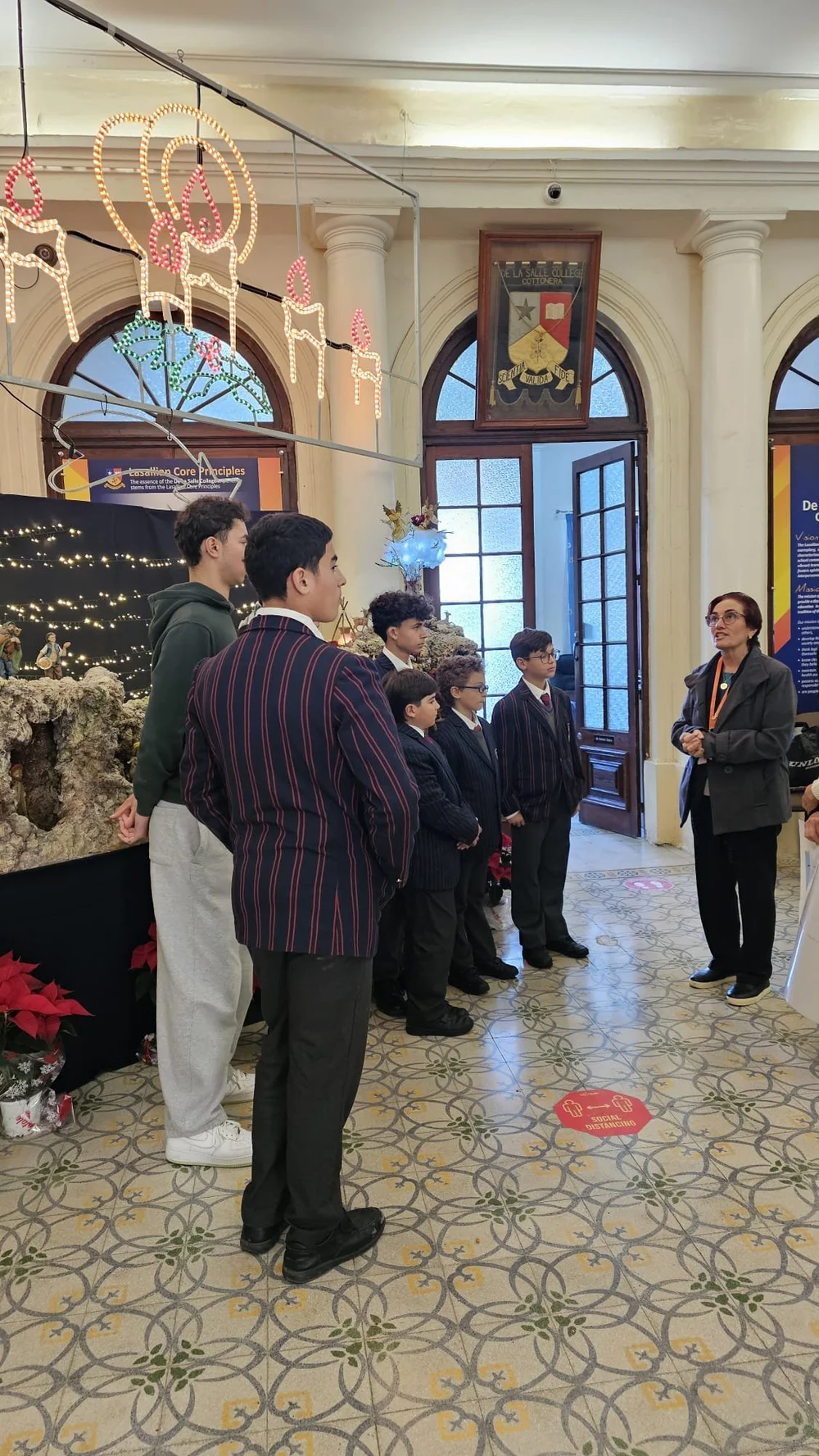 WhatsApp Image 2025-12-08 at 21.50.00_60d3bf51.jpg