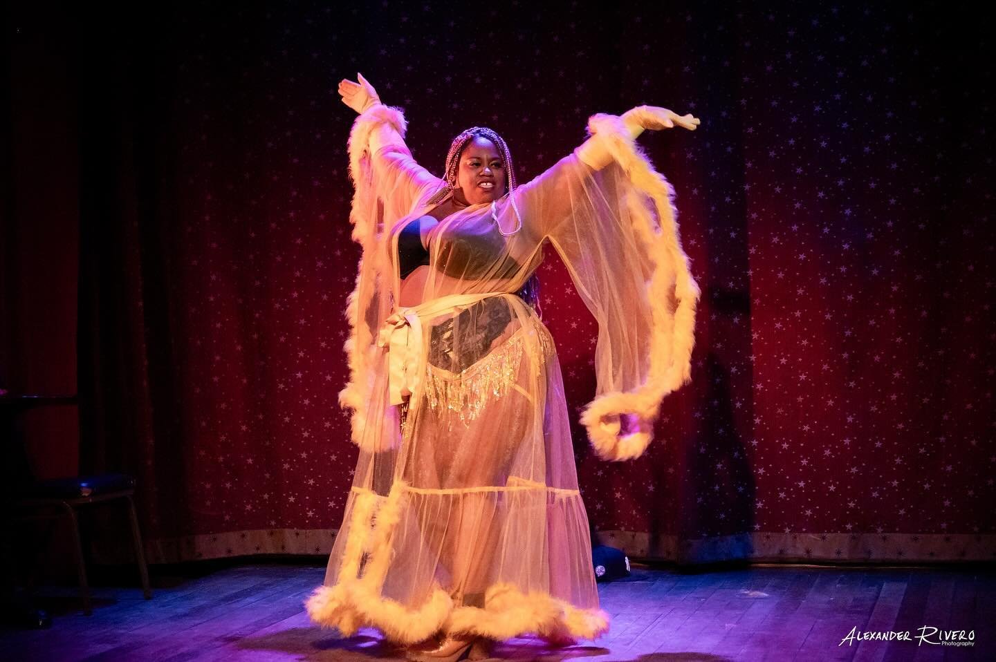 Our March show featured New York City native @msabbyfantastic who is heading to @burlesquehall next week! 🤩 Pop over to her profile to cheer her on! 🎟️✨ Our next show is July 10th at @slipperroomny with new guest stars plus our core cast! 📸 @alexr