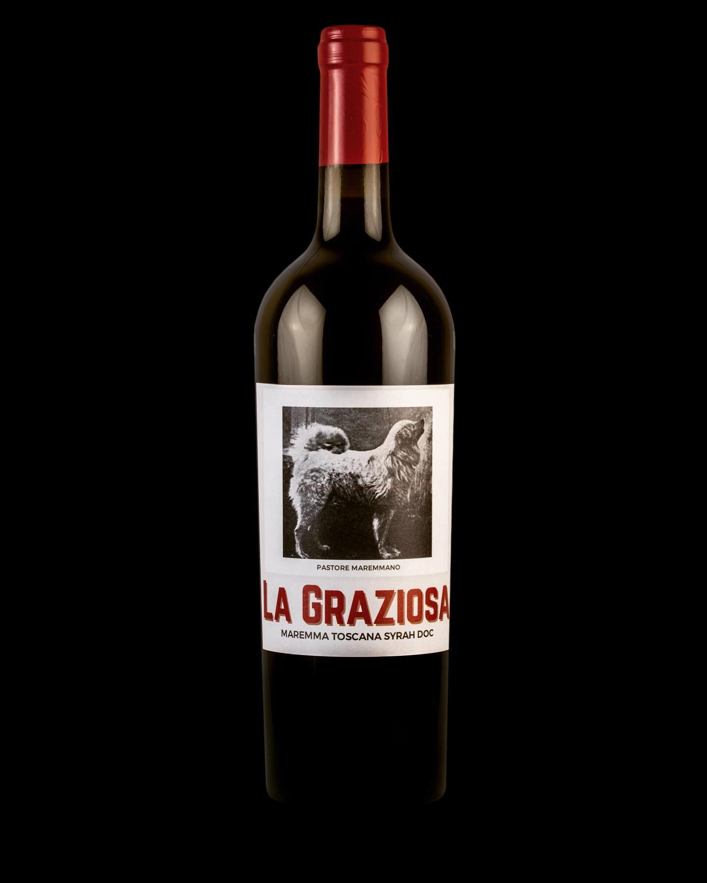 La Graziosa &quot;Grace&quot; in Italian, pays homage to founder &amp; CEO&rsquo;s @adeyemib graceful mum and also our female wine makers in Italy. 
.
.
.
La Graziosa - 100% Syrah 
100% Organic 🍇 

NOSE: Intense fruity perfume with notes of pepper, 