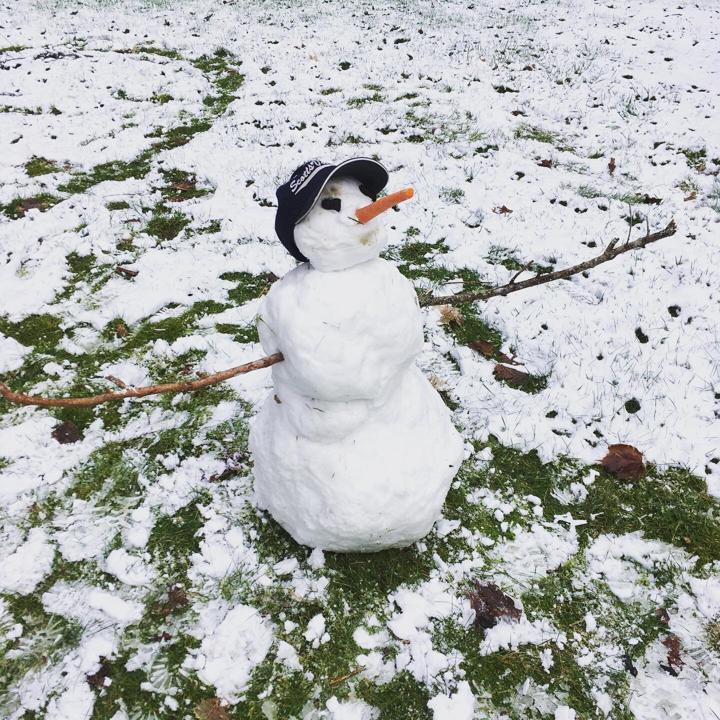 A very Yabroff Snowman ❄️☃️