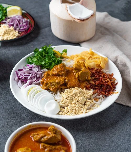 burma bay cafe fremont nan gyi thoke