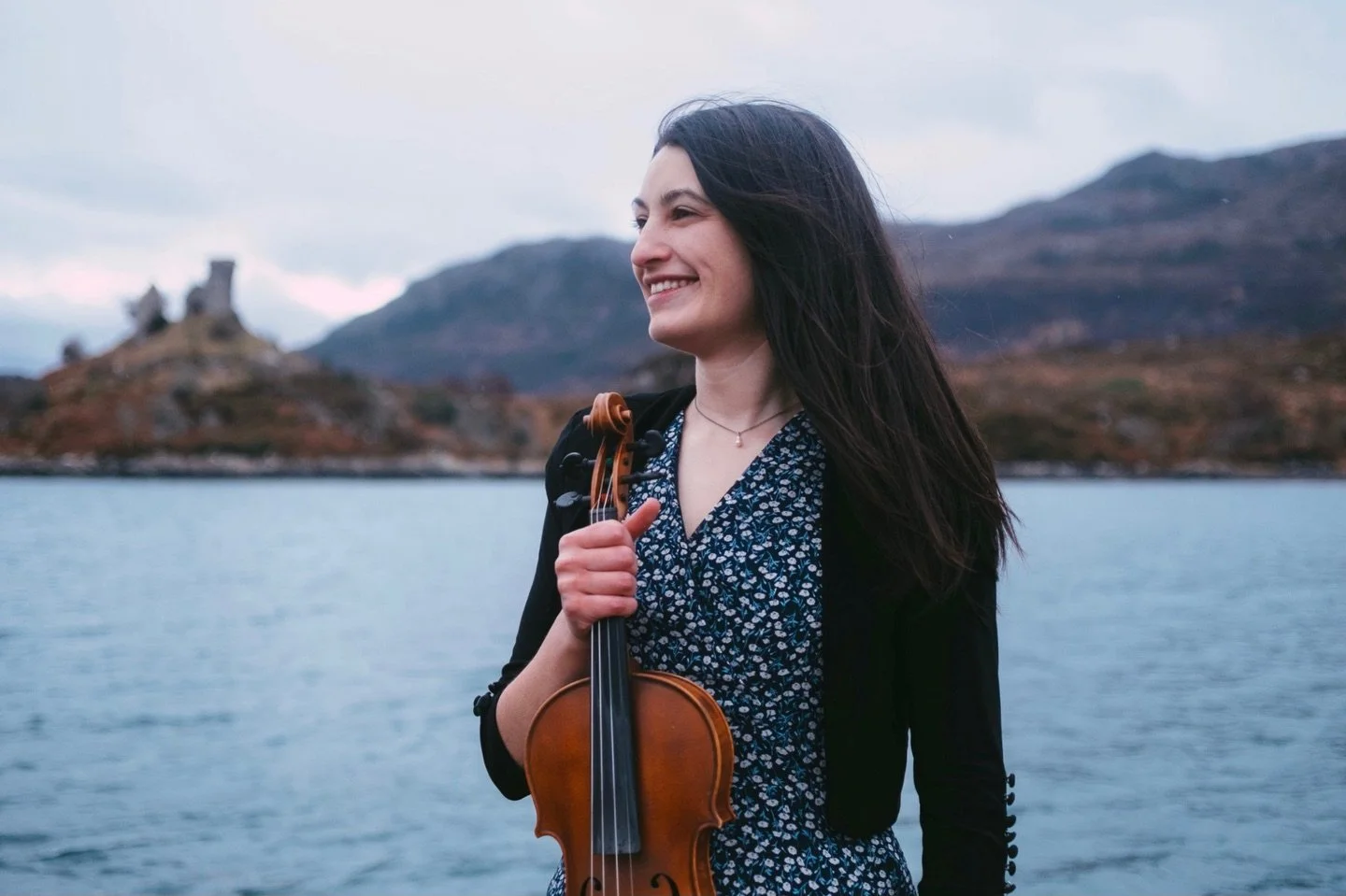 Off to share some music at the @wildheartsweddingscollective show today! 11am at @houseoflager 🎶🌊

Photo from a windy day on Skye ~ thanks to @justa_cam @justaharp 📷 

Enjoy the weekend!