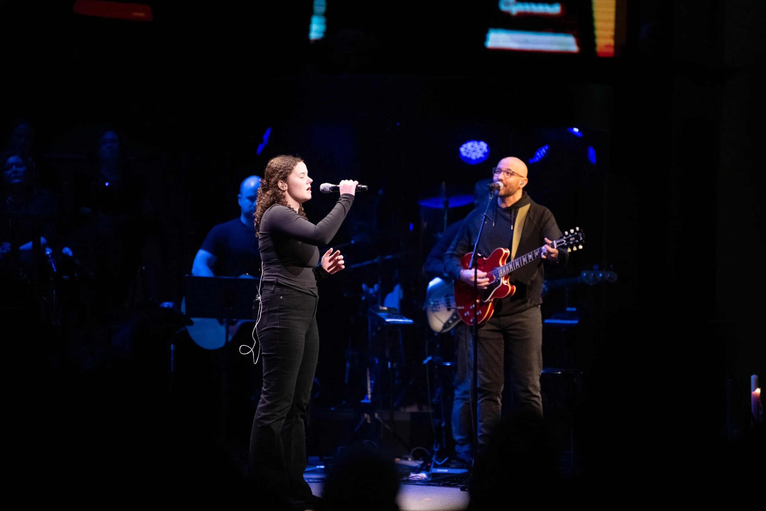 Christmas Spectacular-12.jpg