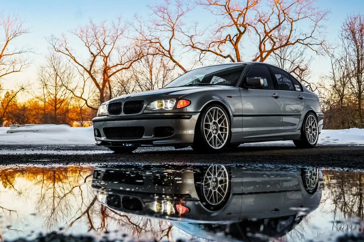 Reflections all day 🤤

#m3 #bmw #njsmallbusiness #automotivephotography #njcarmeets #njphotographer #hdrphotography #sony #haloeye #carshots #carlovers #instacars #caroftheday #photooftheday #reflection #reflectionshots