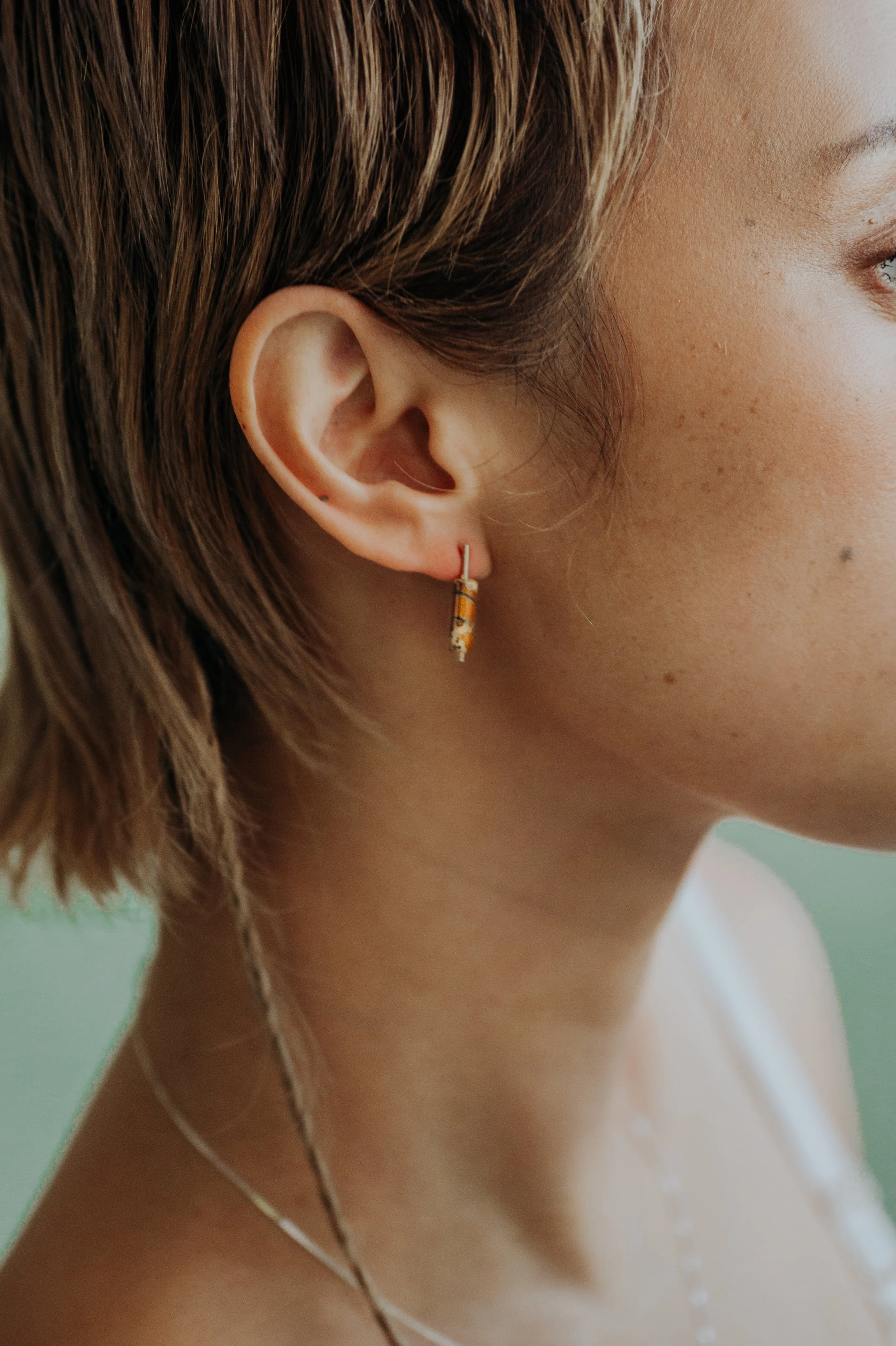 Channel Earring - Minimal Drop Stud with Gemstones in Gold or Silver