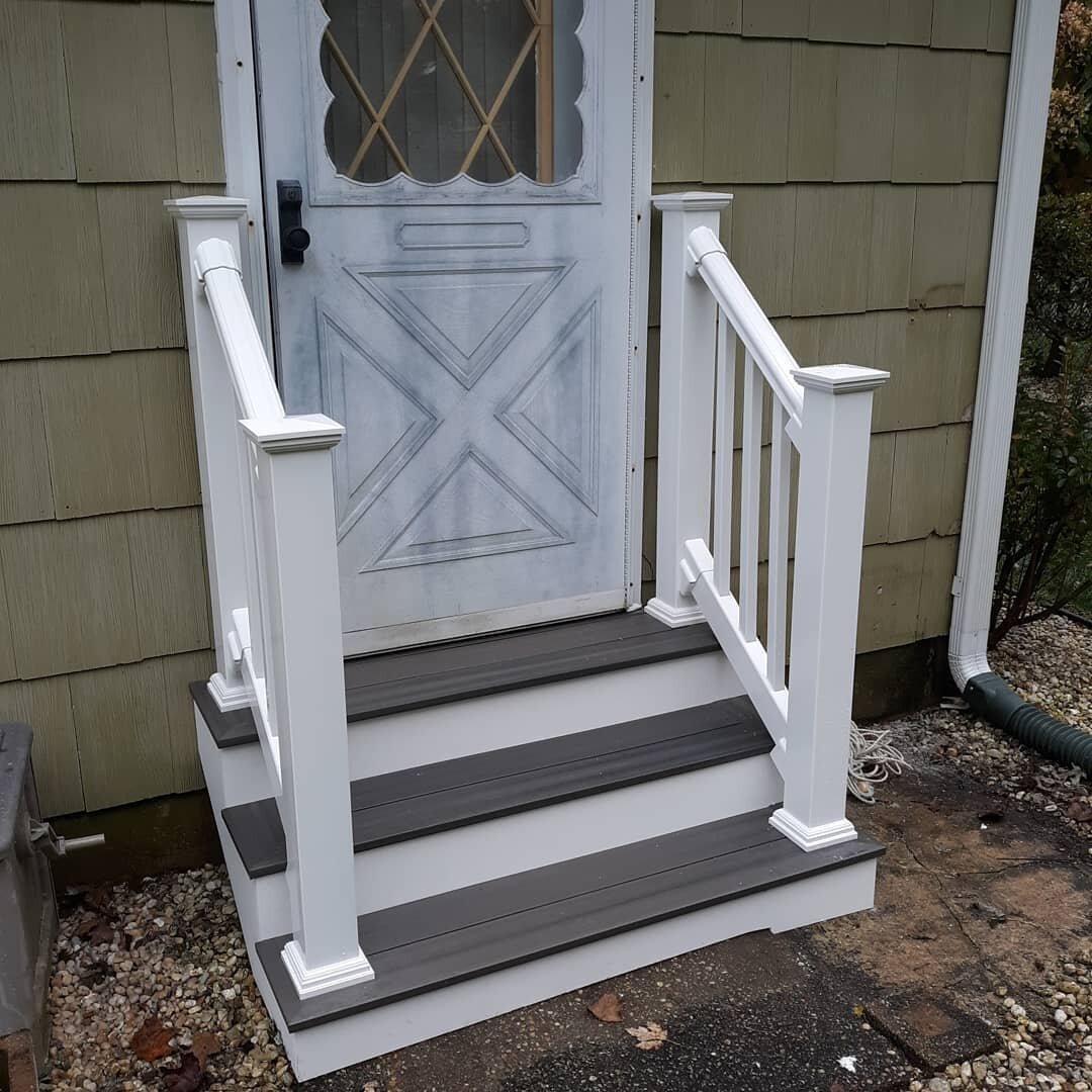 Just wrapped up framing and dressing this set of stairs for a customer. Composite and vinyl is the way to go. Much sharper look. 
#triplerhomeservices #qualitycraftsmanship #stairs #compositestairs #composite #vinylstairs #vinylrailing #vinyl #compos