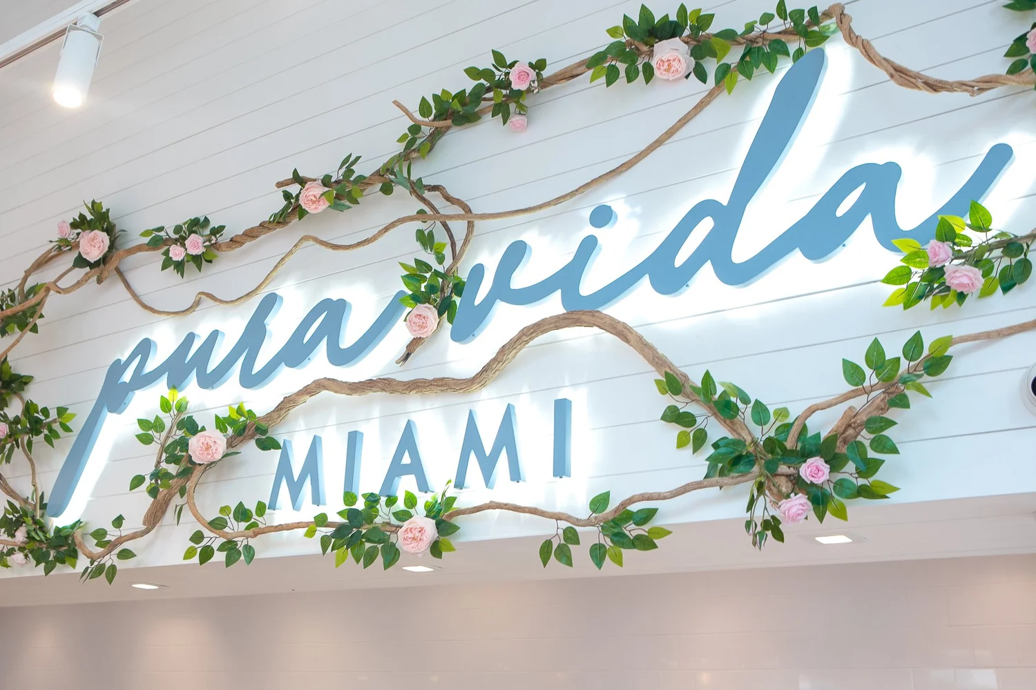 LOCATIONS — PURA VIDA MIAMI