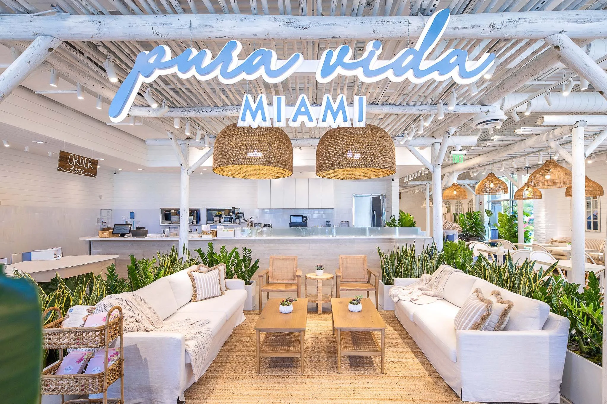 Wellington Pura Vida miami