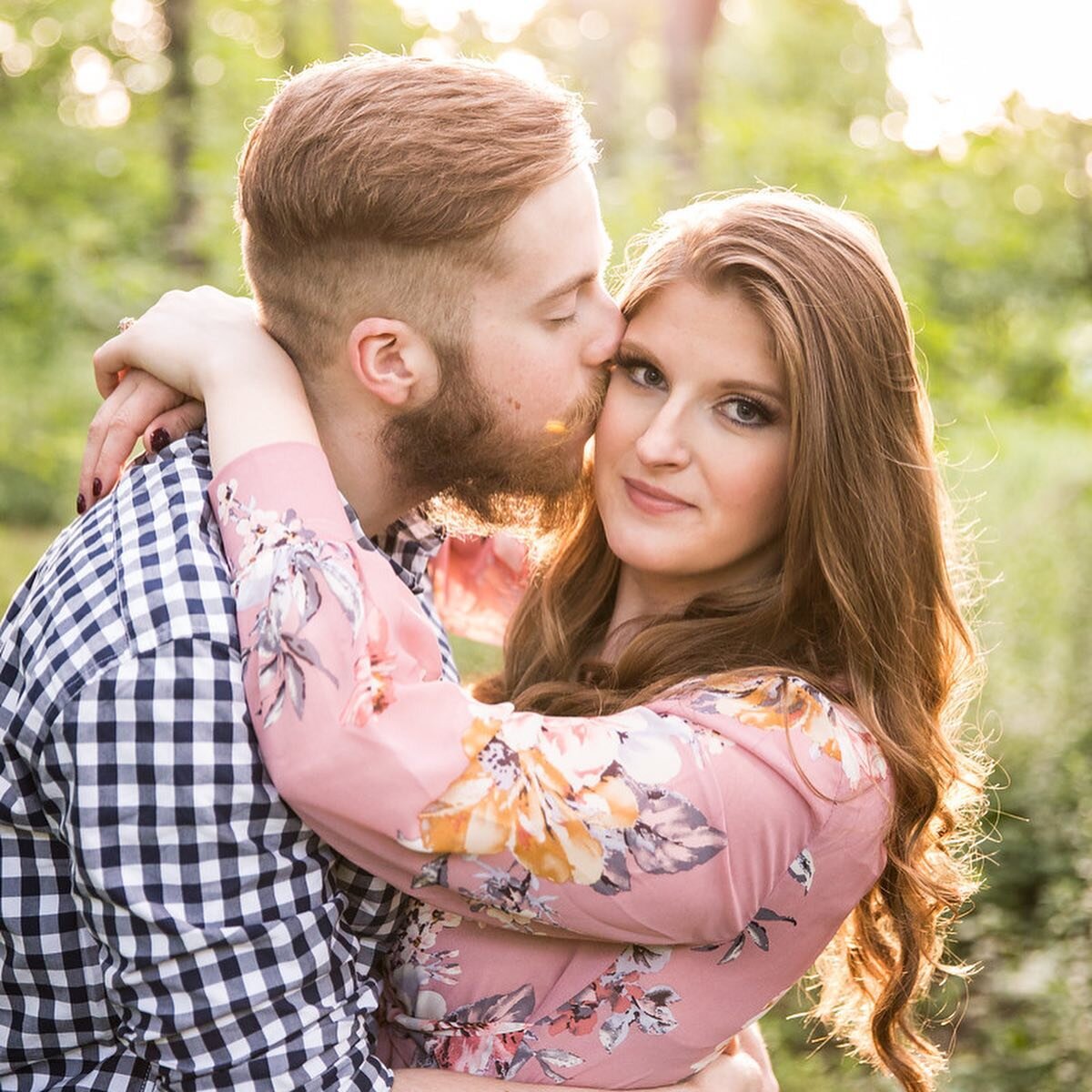 At home date nights: 
I know lots of us are still staying in, but you still want to work on your relationship after your baby goes to bed or when they&rsquo;re napping. So I wanted to share a few ideas for some &ldquo;At Home Date Night Ideas&rdquo; 