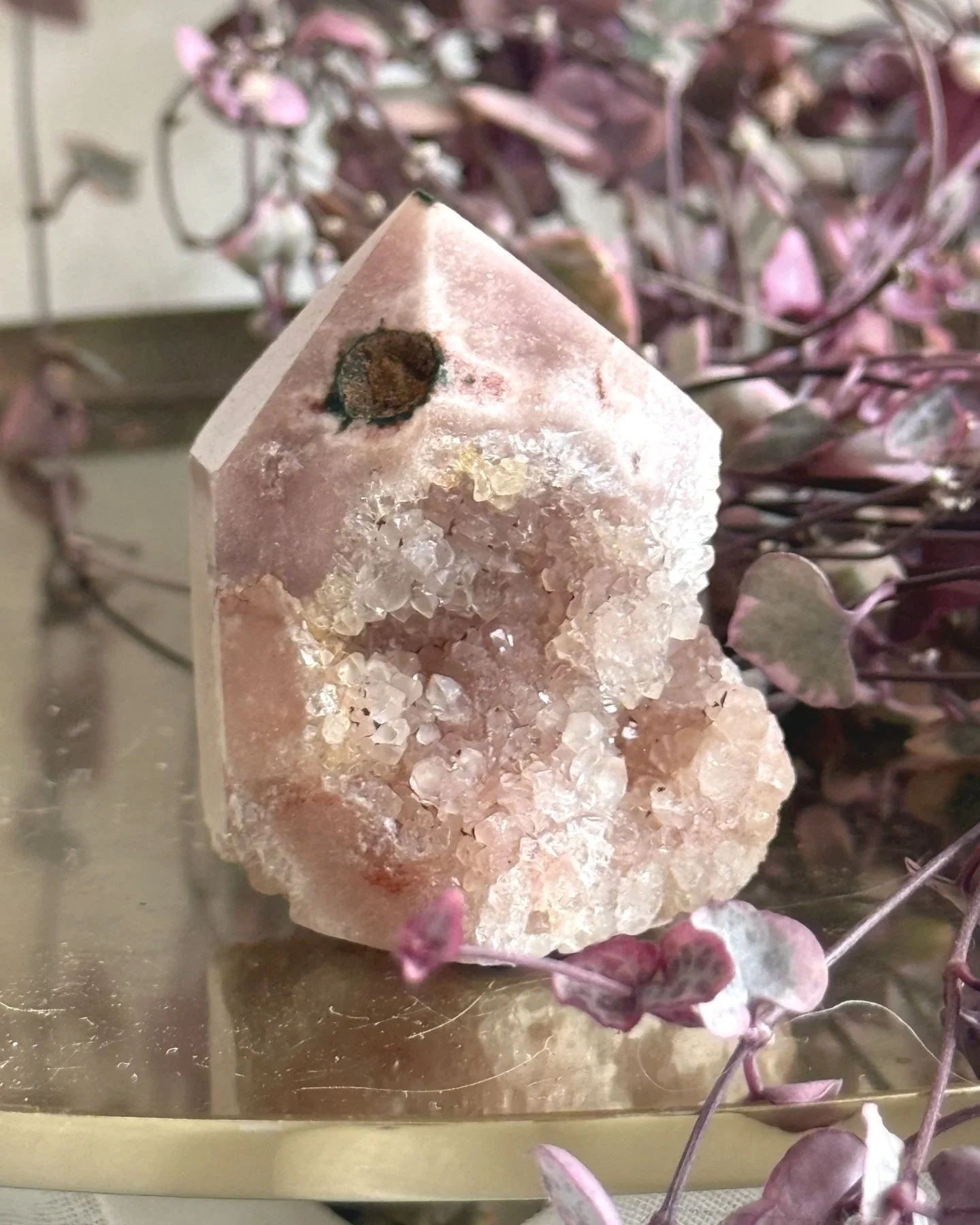 Pink Amethyst Tower - New Zealand