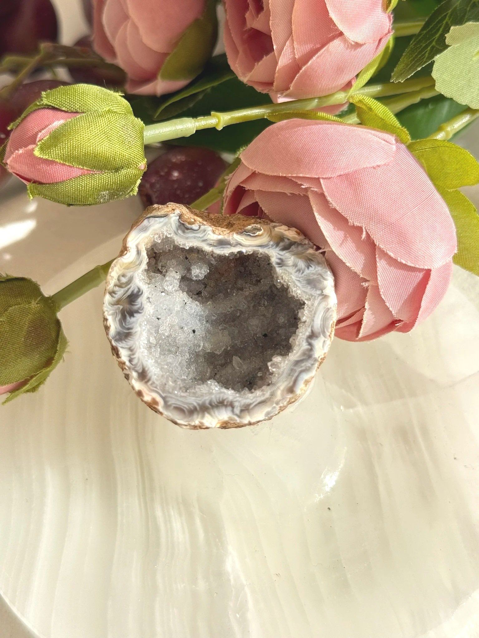 Mexican+Agate+Mini+Geode+-2.1.jpg